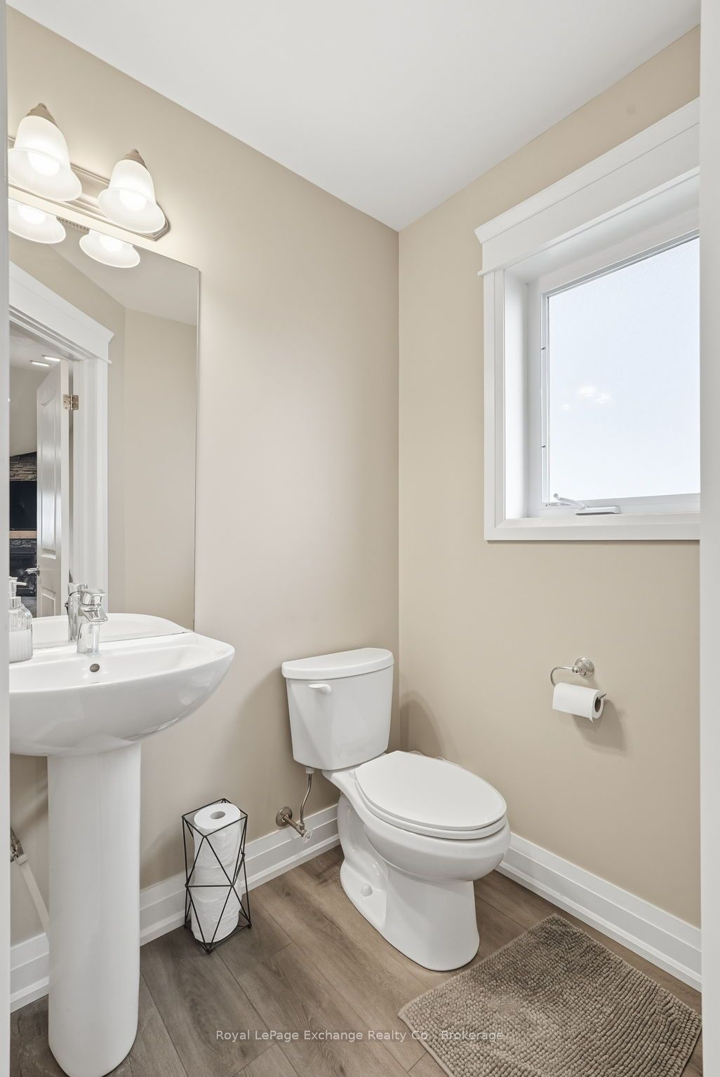 241 Eccles Avenue Property Photo 10