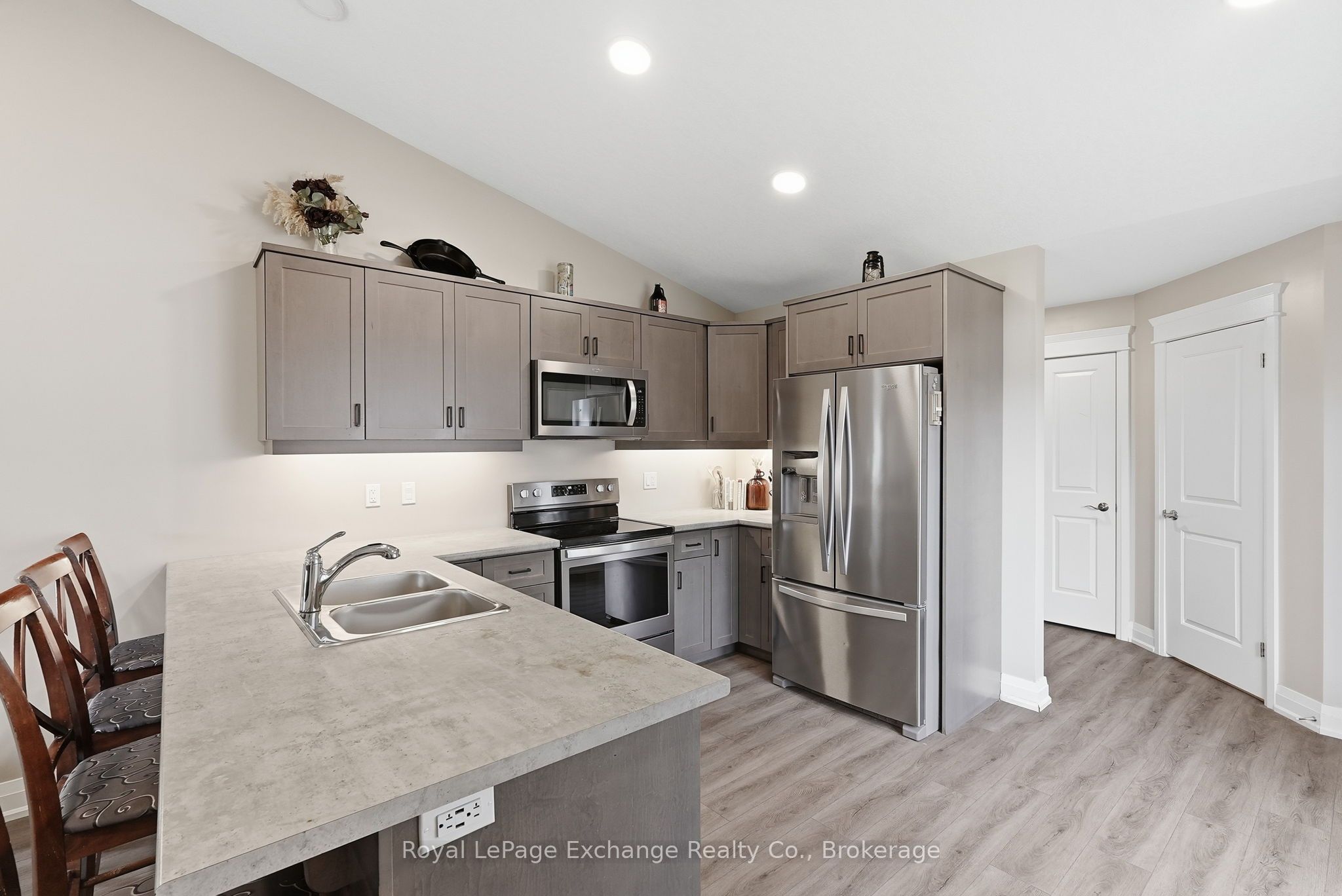 241 Eccles Avenue Property Photo 13