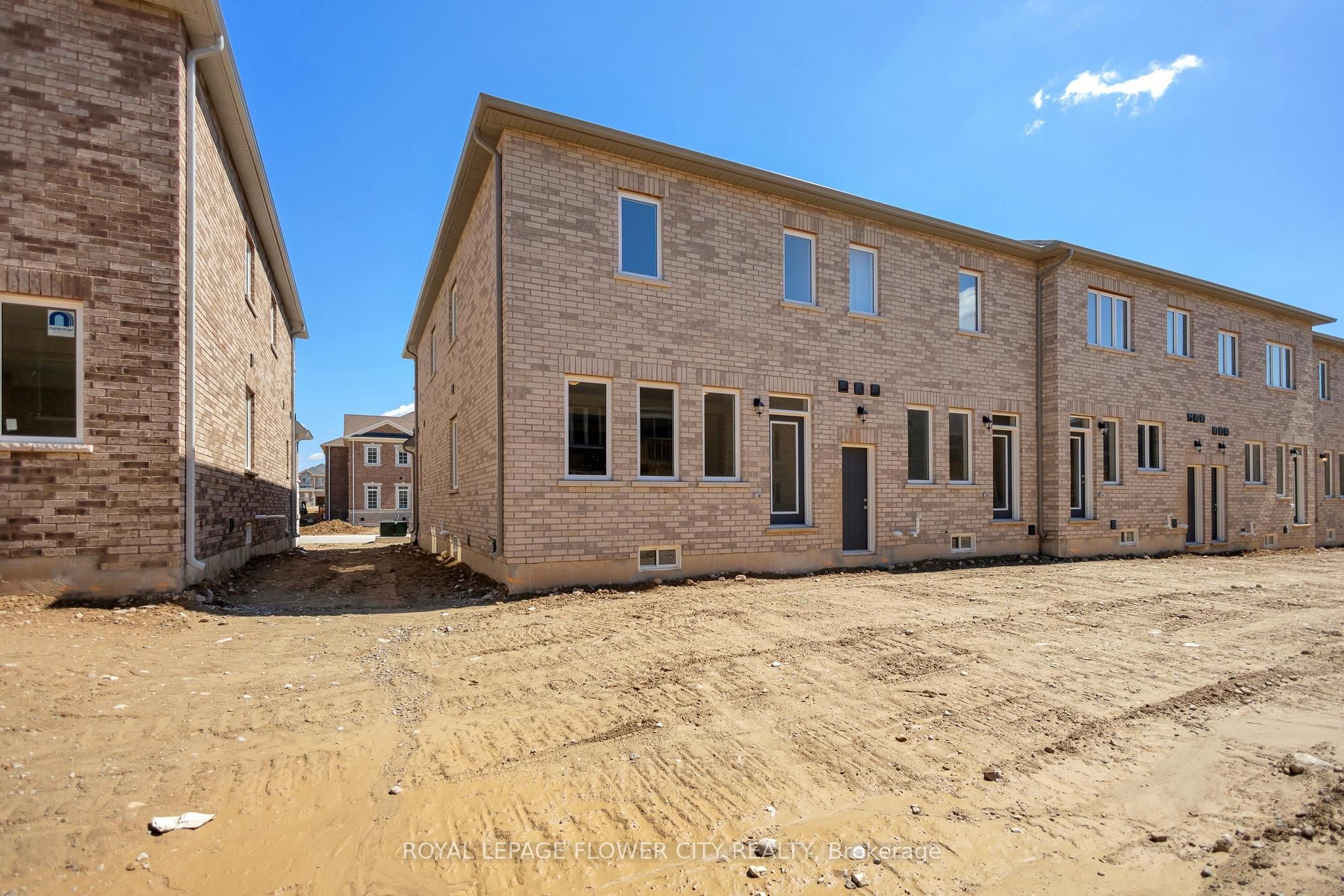37 Gledhill Crescent Property Photo 40