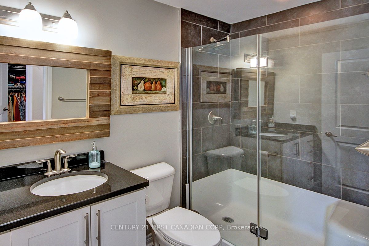 330 Ridout Street N 2108 Property Photo 17