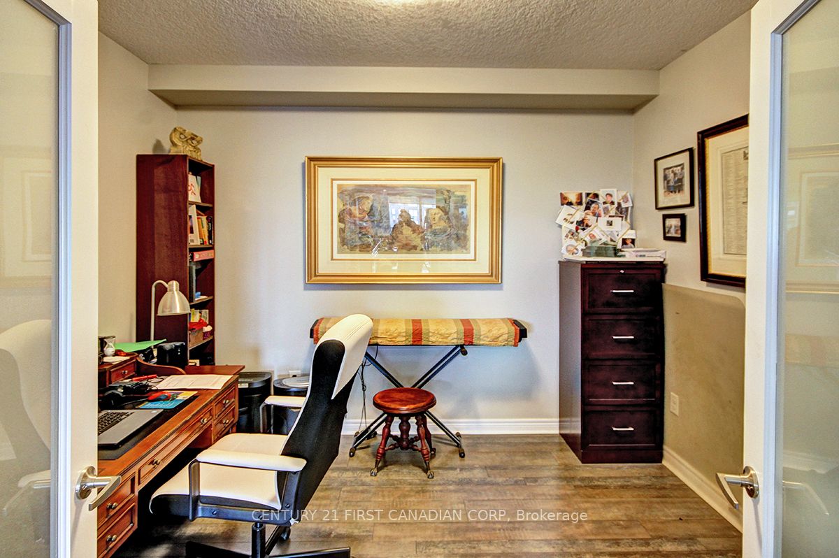 330 Ridout Street N 2108 Property Photo 21