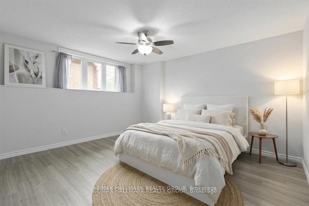 390 Briston Private 3 Property Photo 24