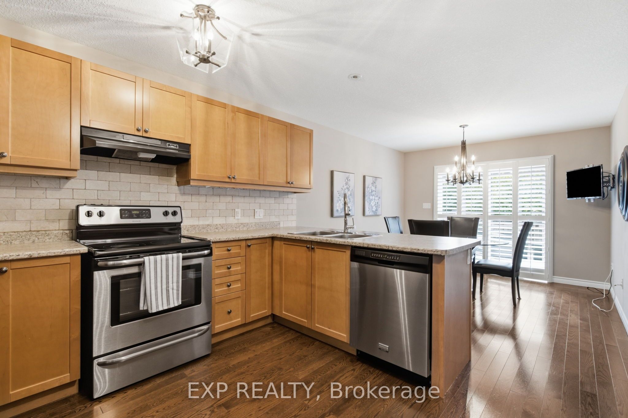 681 Silverfox Place Property Photo 10