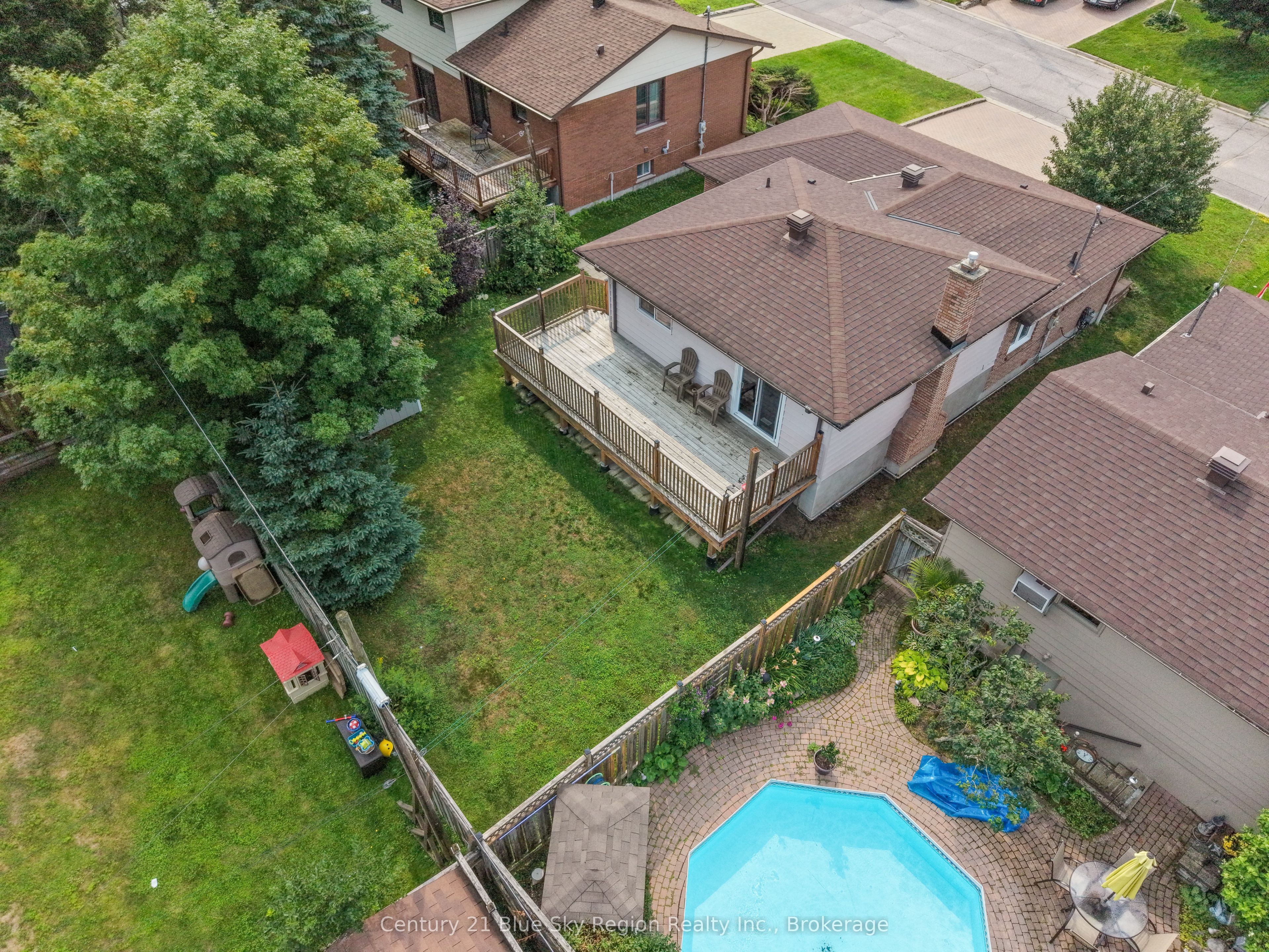113 Sable Crescent Property Photo 4