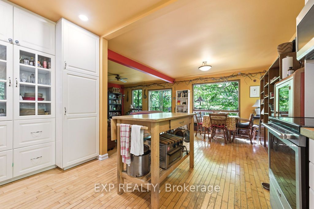 2205 Calabogie Road Property Photo 3
