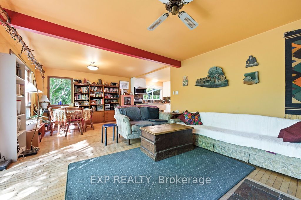 2205 Calabogie Road Property Photo 12