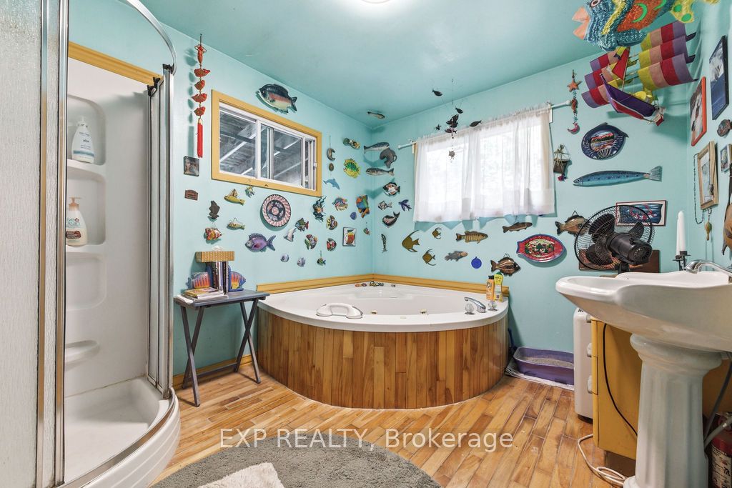 2205 Calabogie Road Property Photo 17
