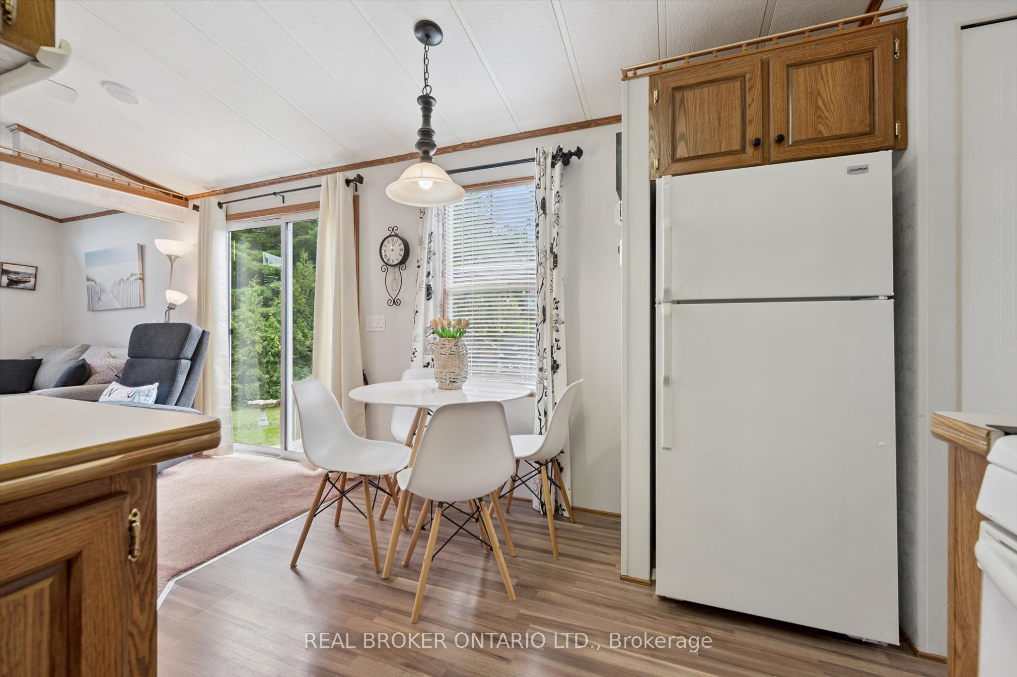 218 Beach Road Property Photo 13