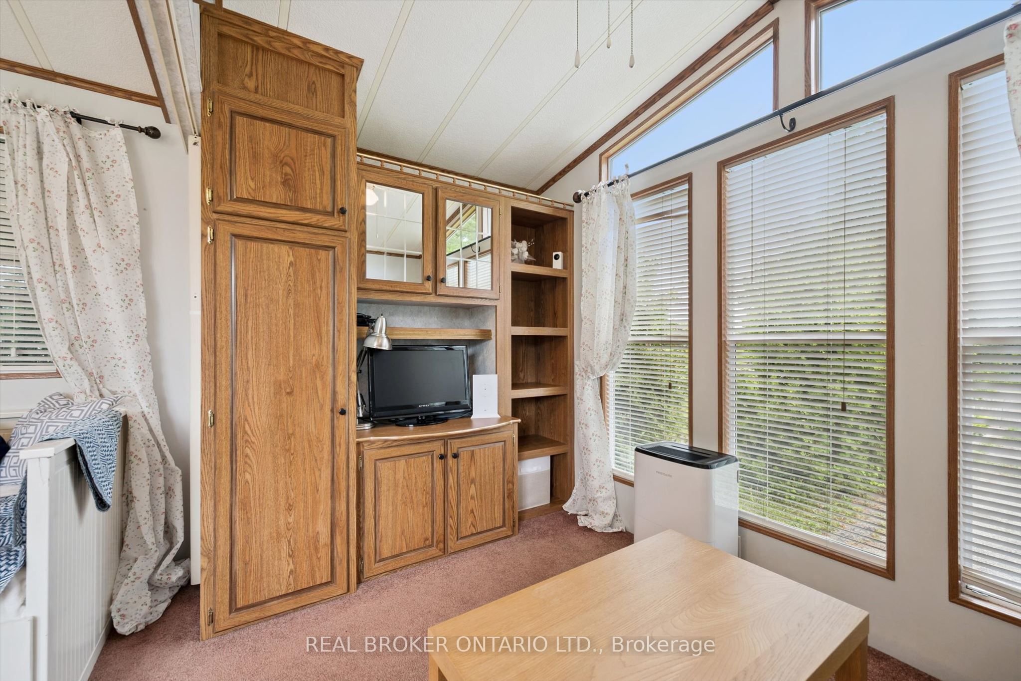218 Beach Road Property Photo 16
