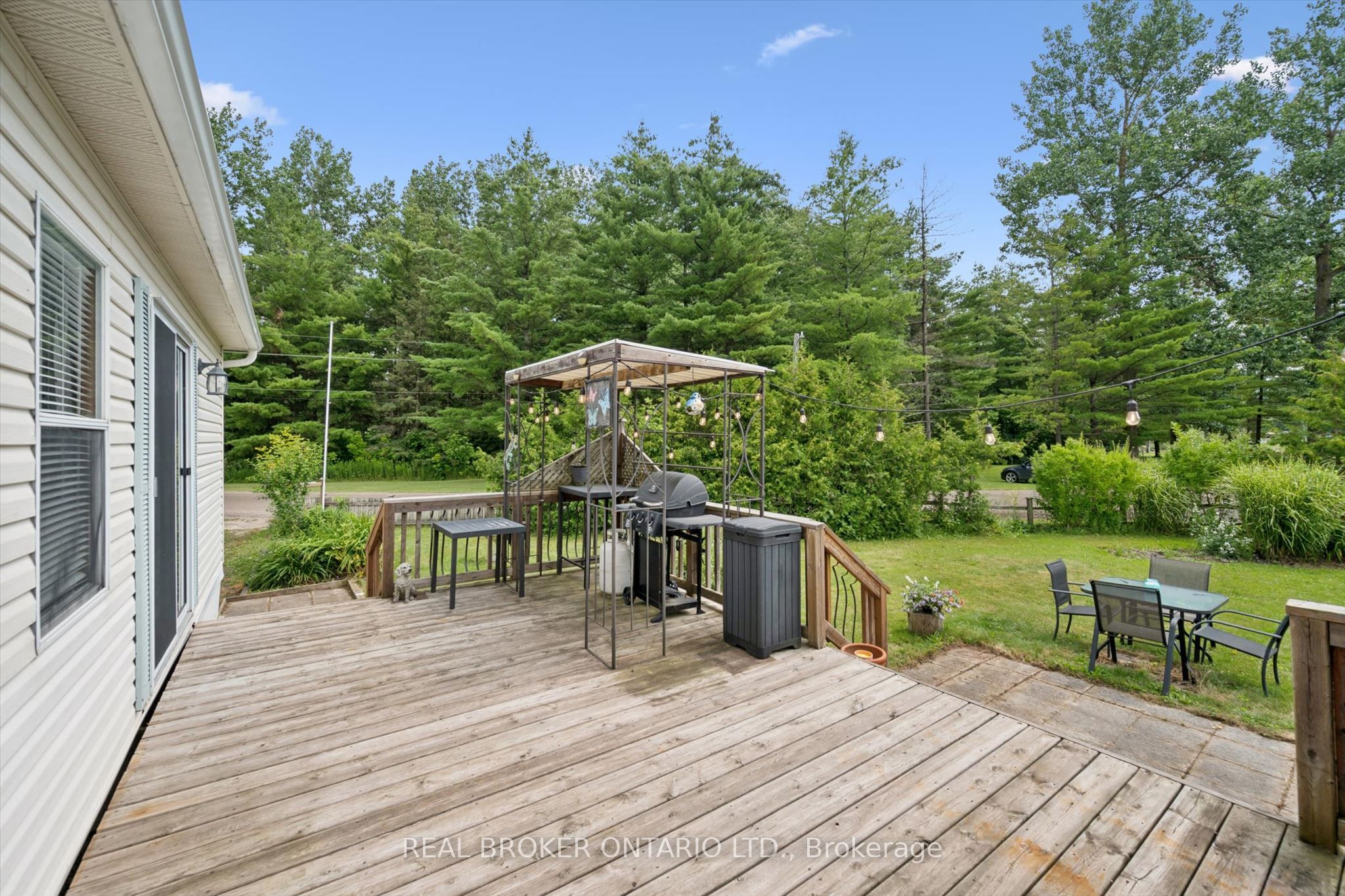 218 Beach Road Property Photo 22