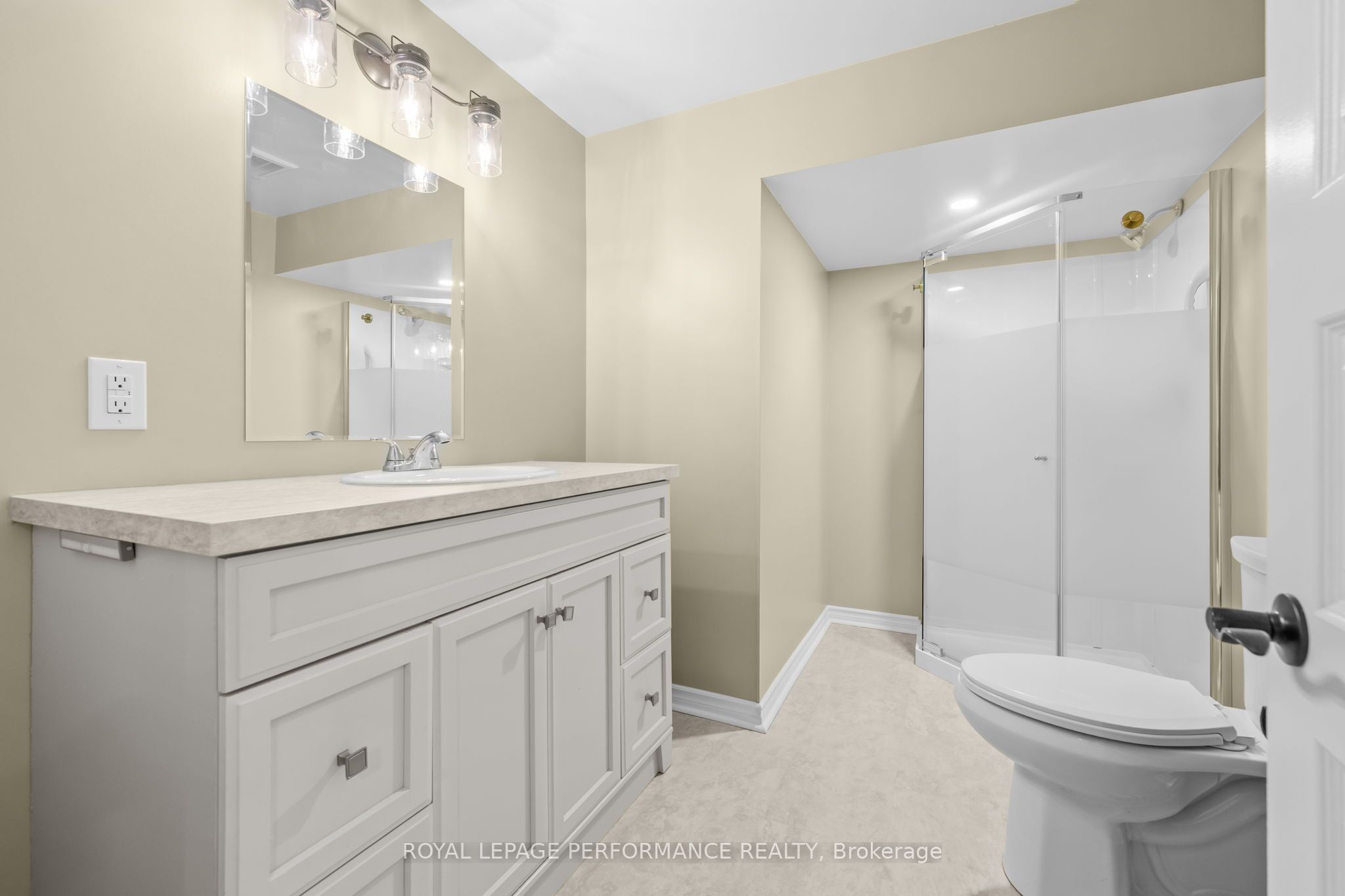 2388 Du Lac Road Property Photo 45