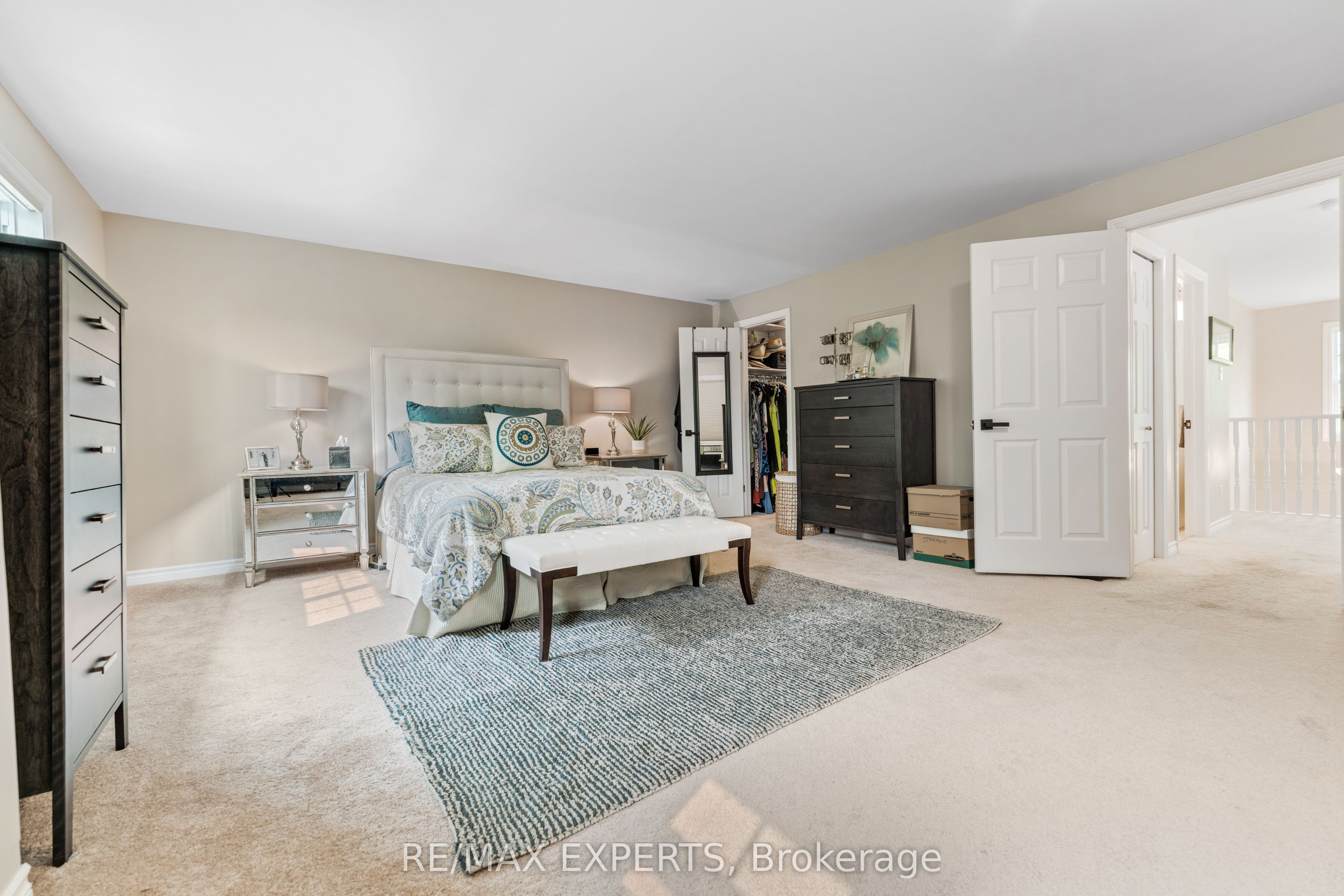 608 Simcoe Street 19 Property Photo 15