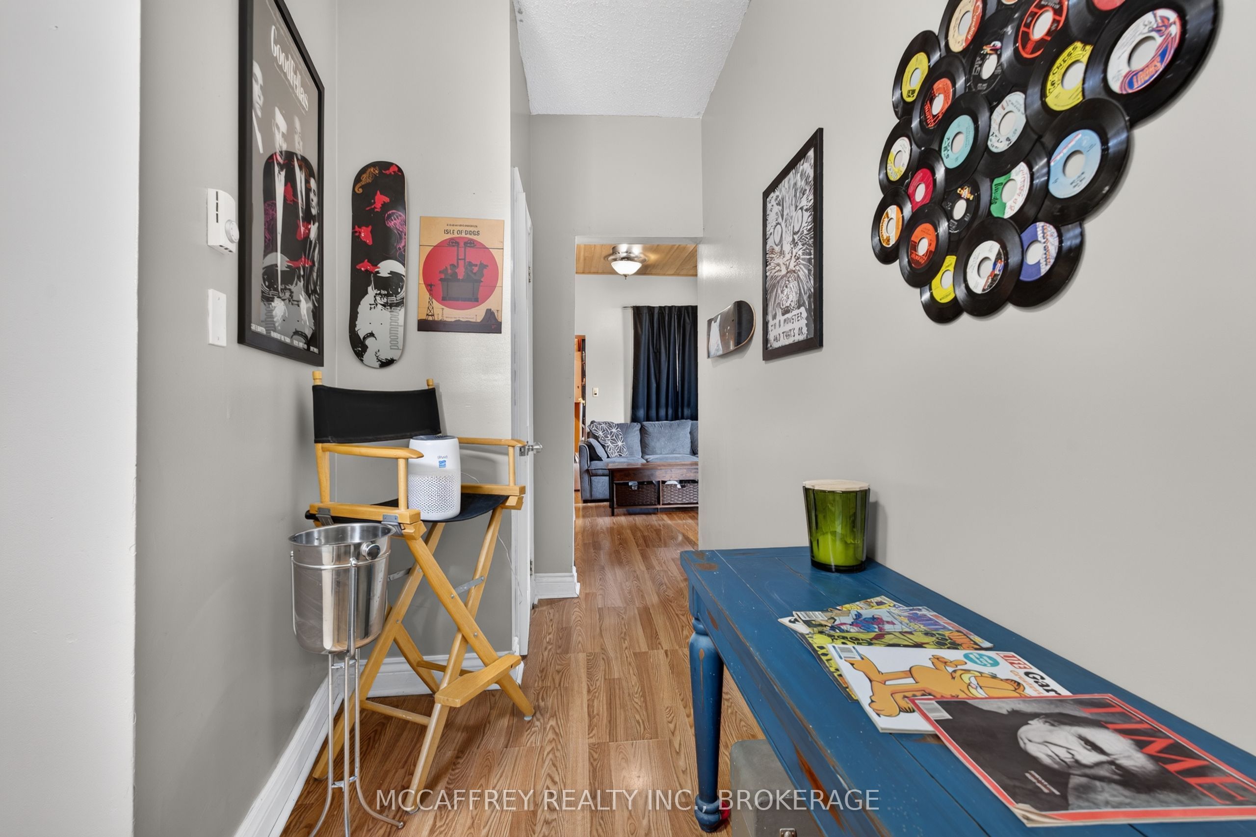 52 Moira Street W Property Photo 6
