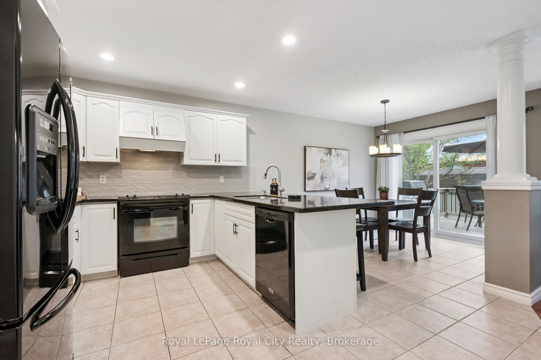 17 Carroll Crescent Property Photo 11