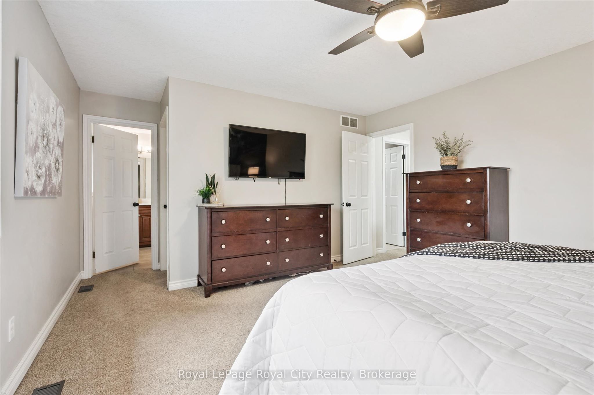 17 Carroll Crescent Property Photo 26