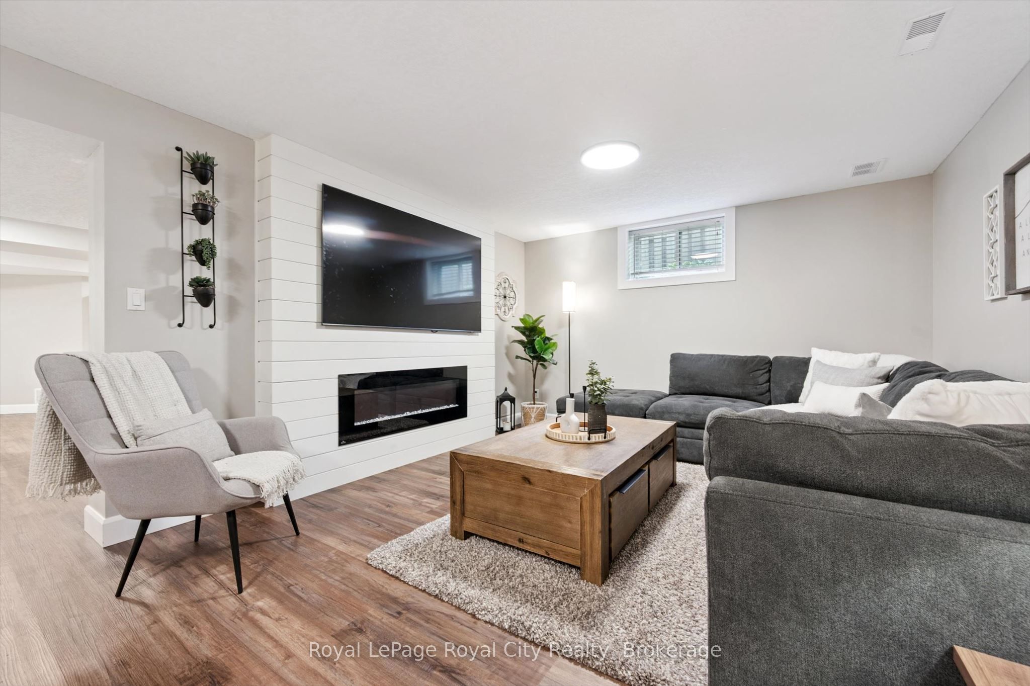 17 Carroll Crescent Property Photo 31