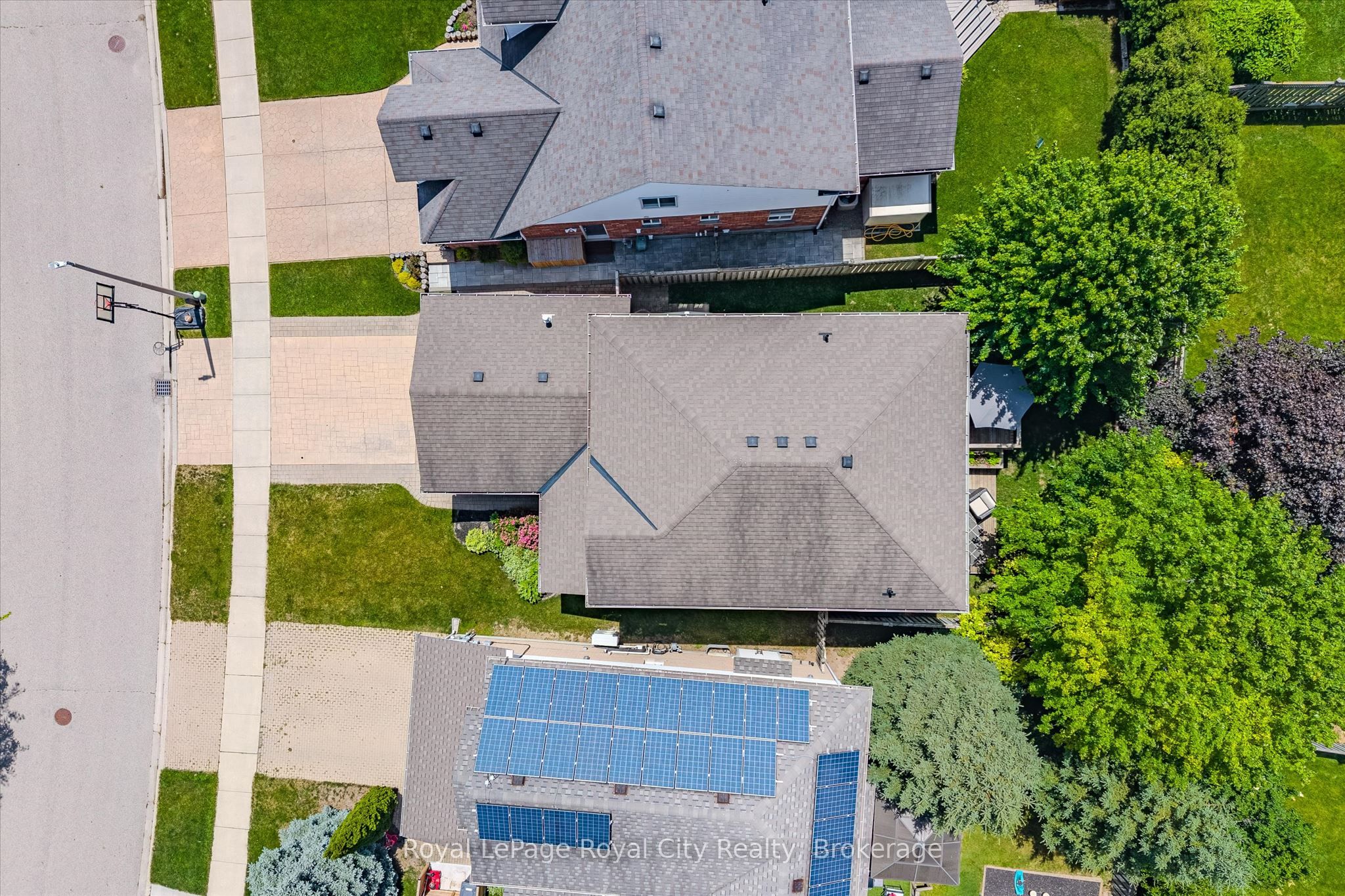 17 Carroll Crescent Property Photo 37