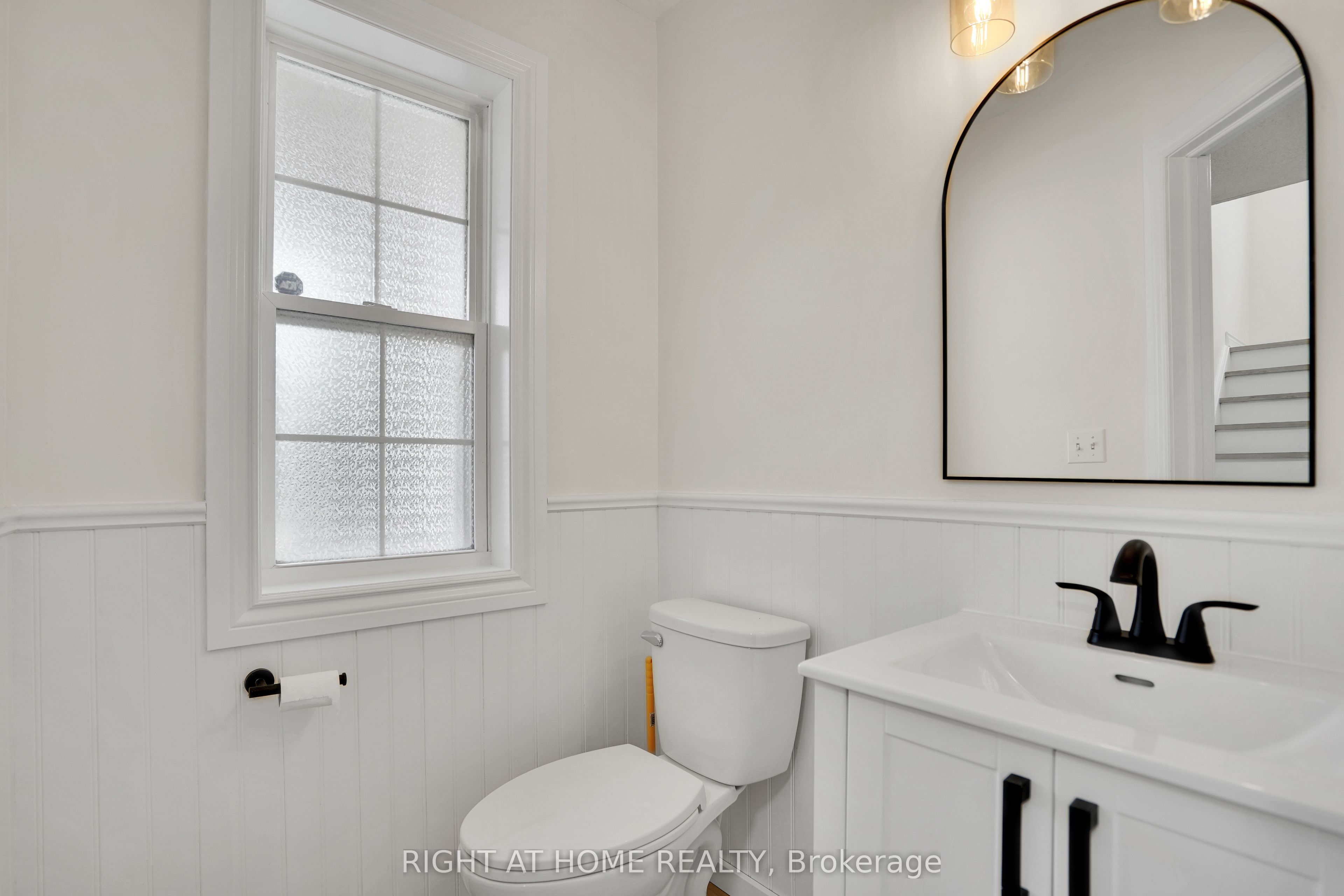 224 Hilltop Drive Property Photo 10