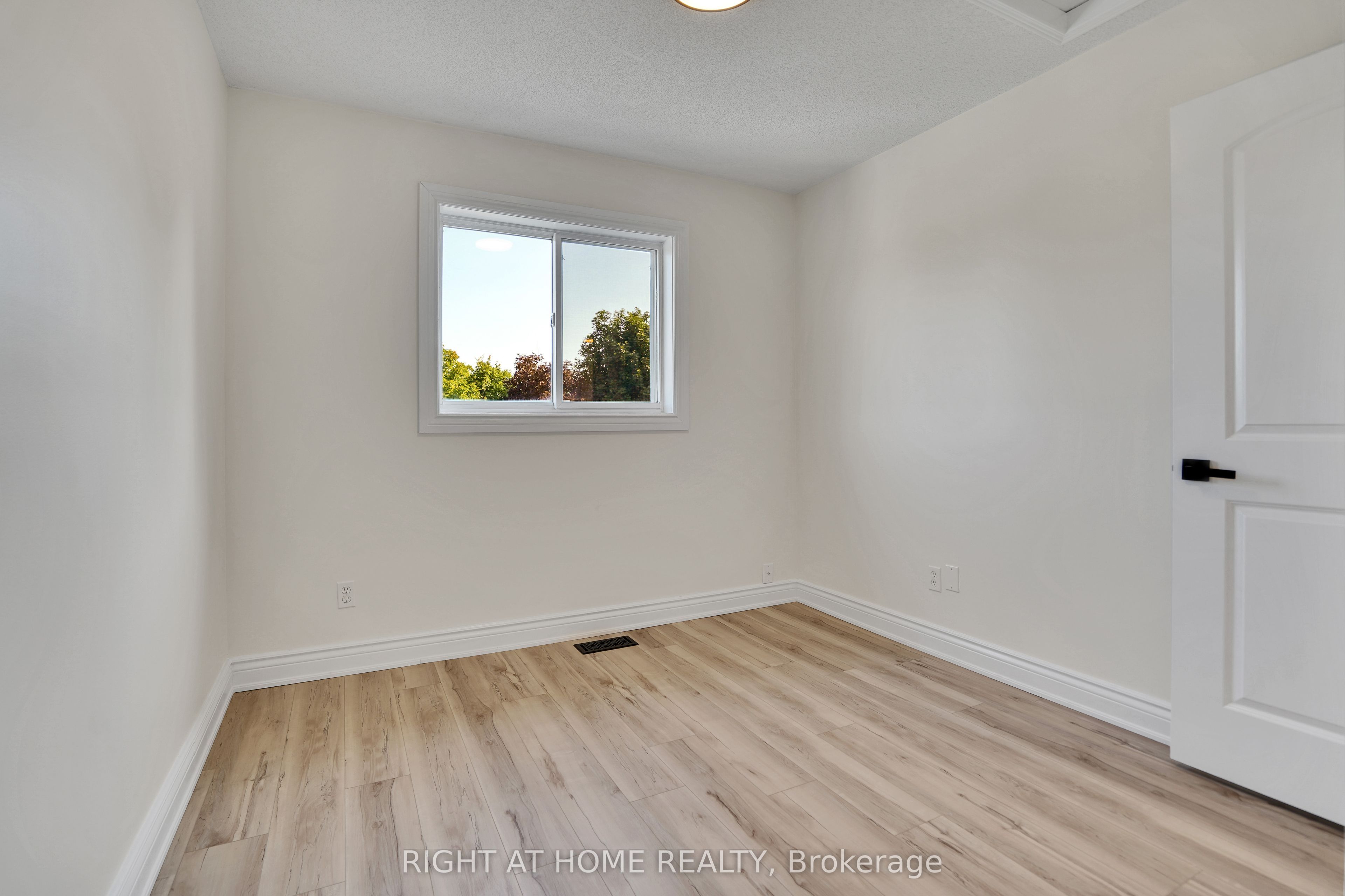 224 Hilltop Drive Property Photo 33