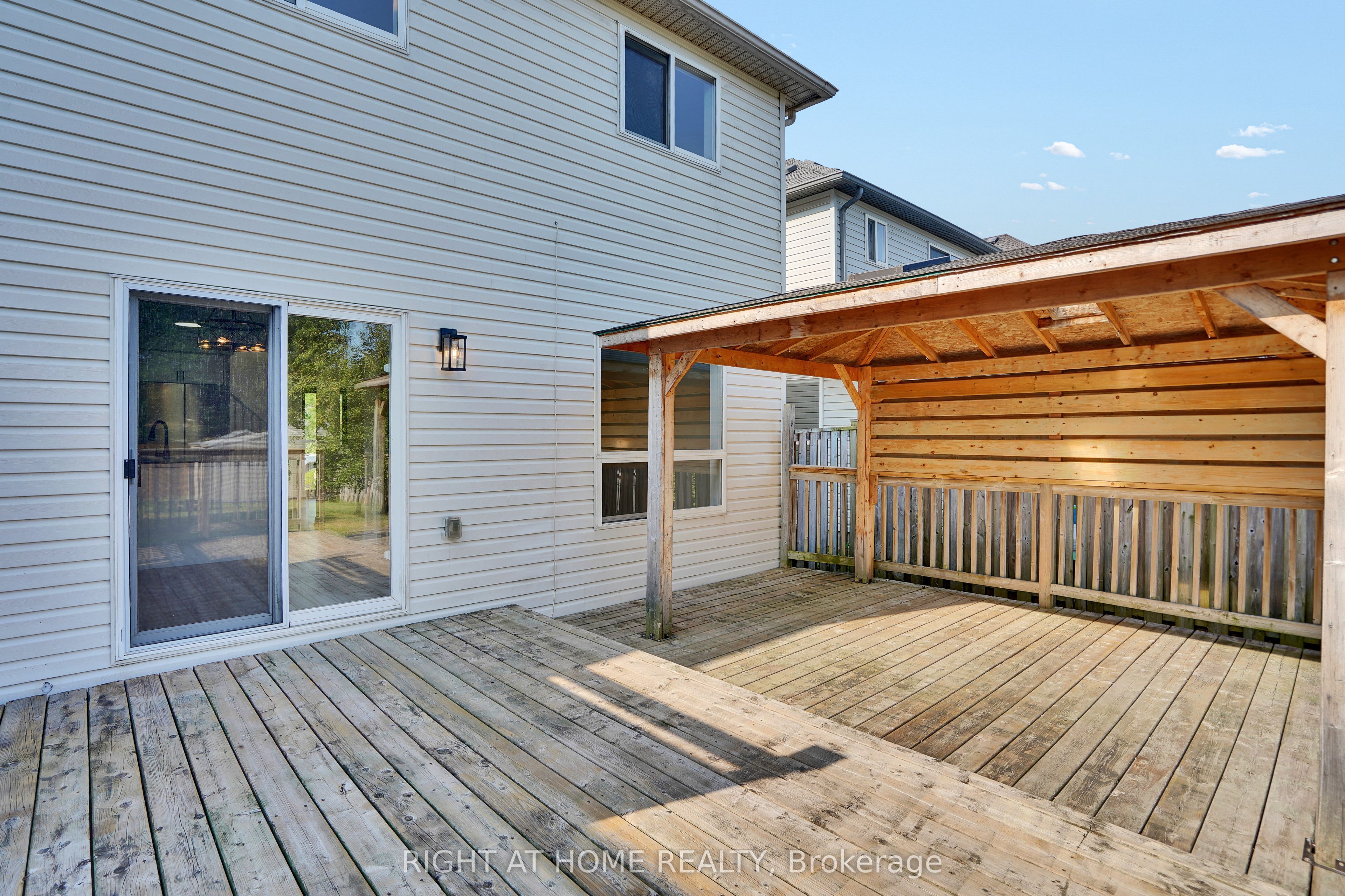 224 Hilltop Drive Property Photo 34