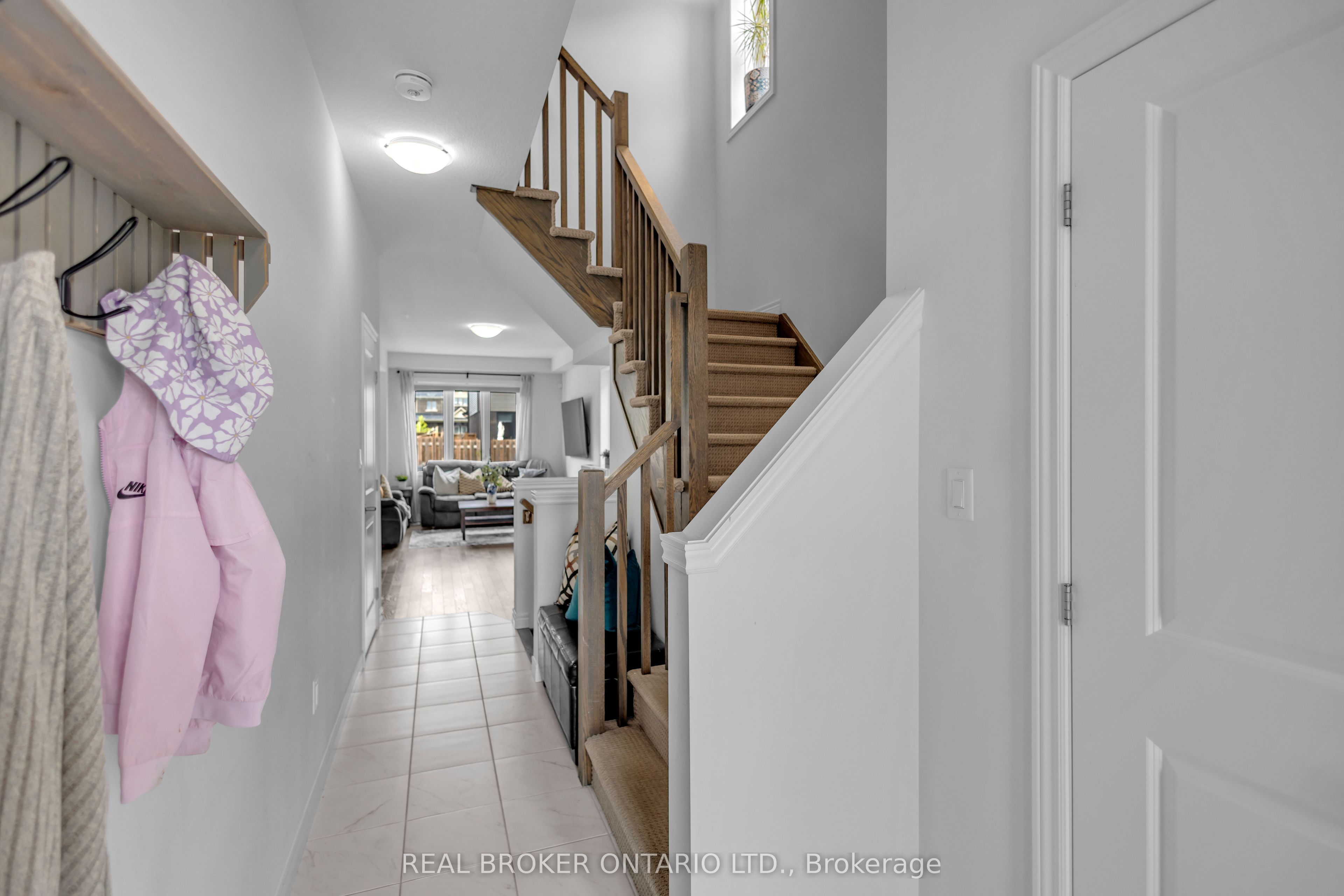 26 Baker Lane Property Photo 5