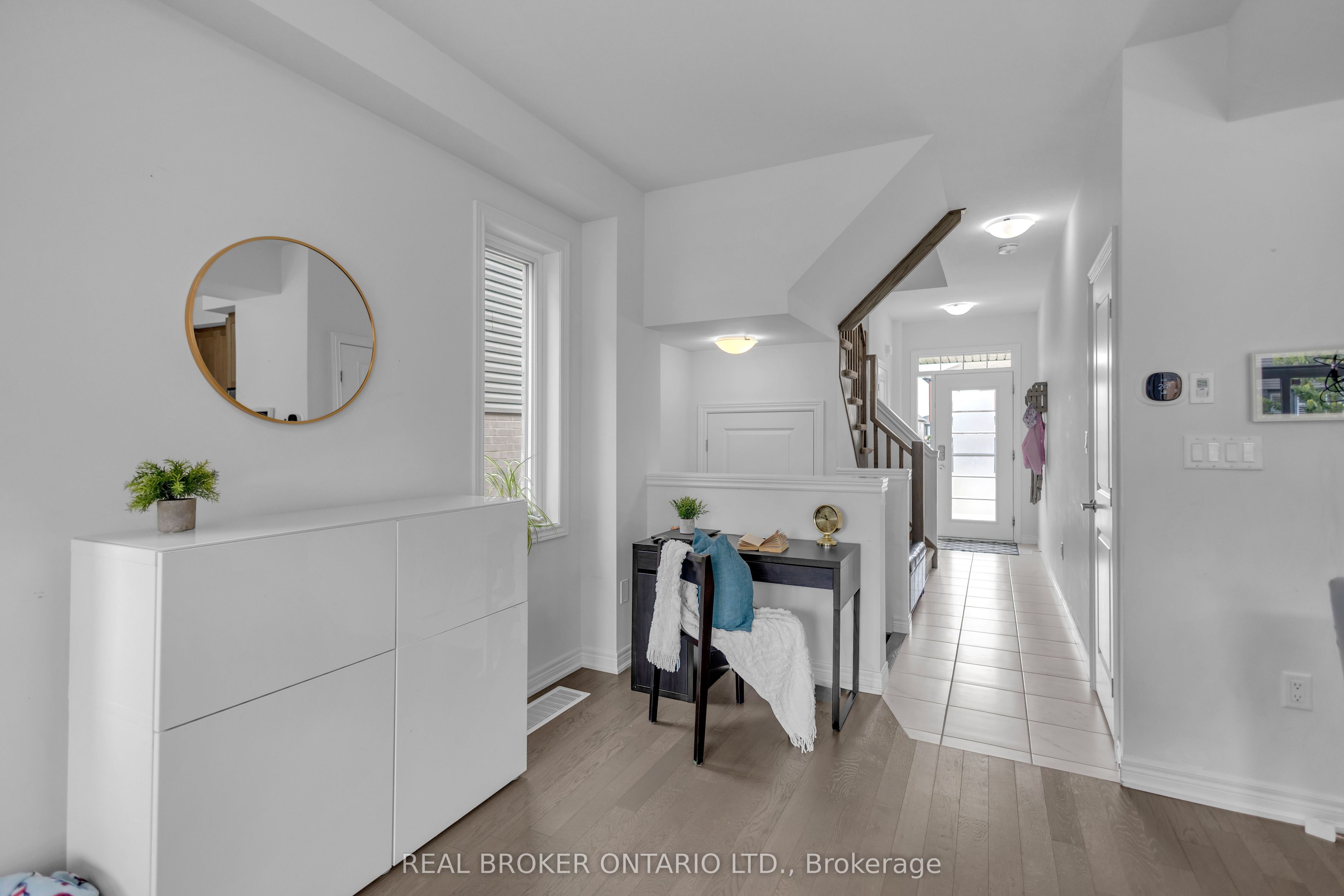 26 Baker Lane Property Photo 6