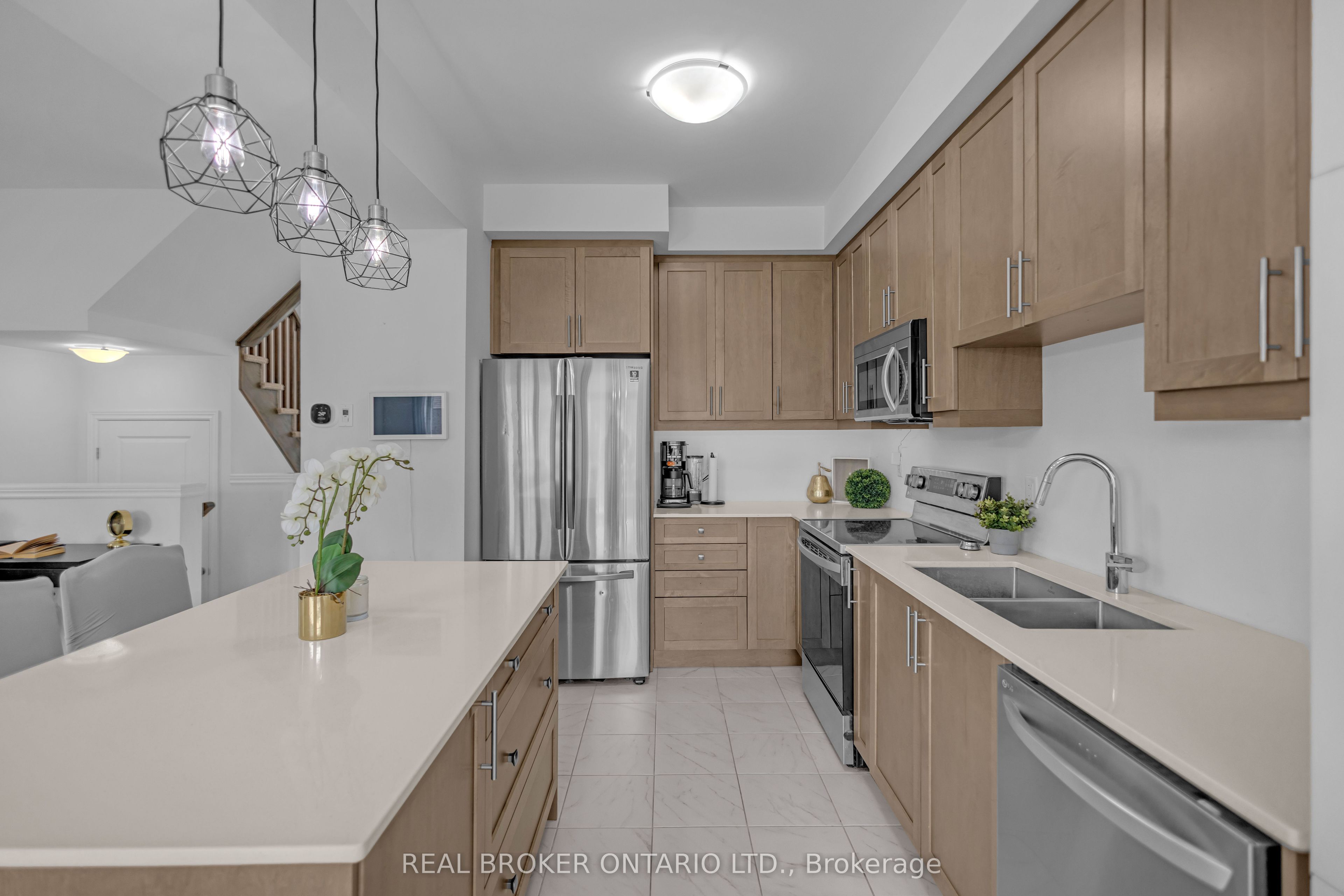 26 Baker Lane Property Photo 12