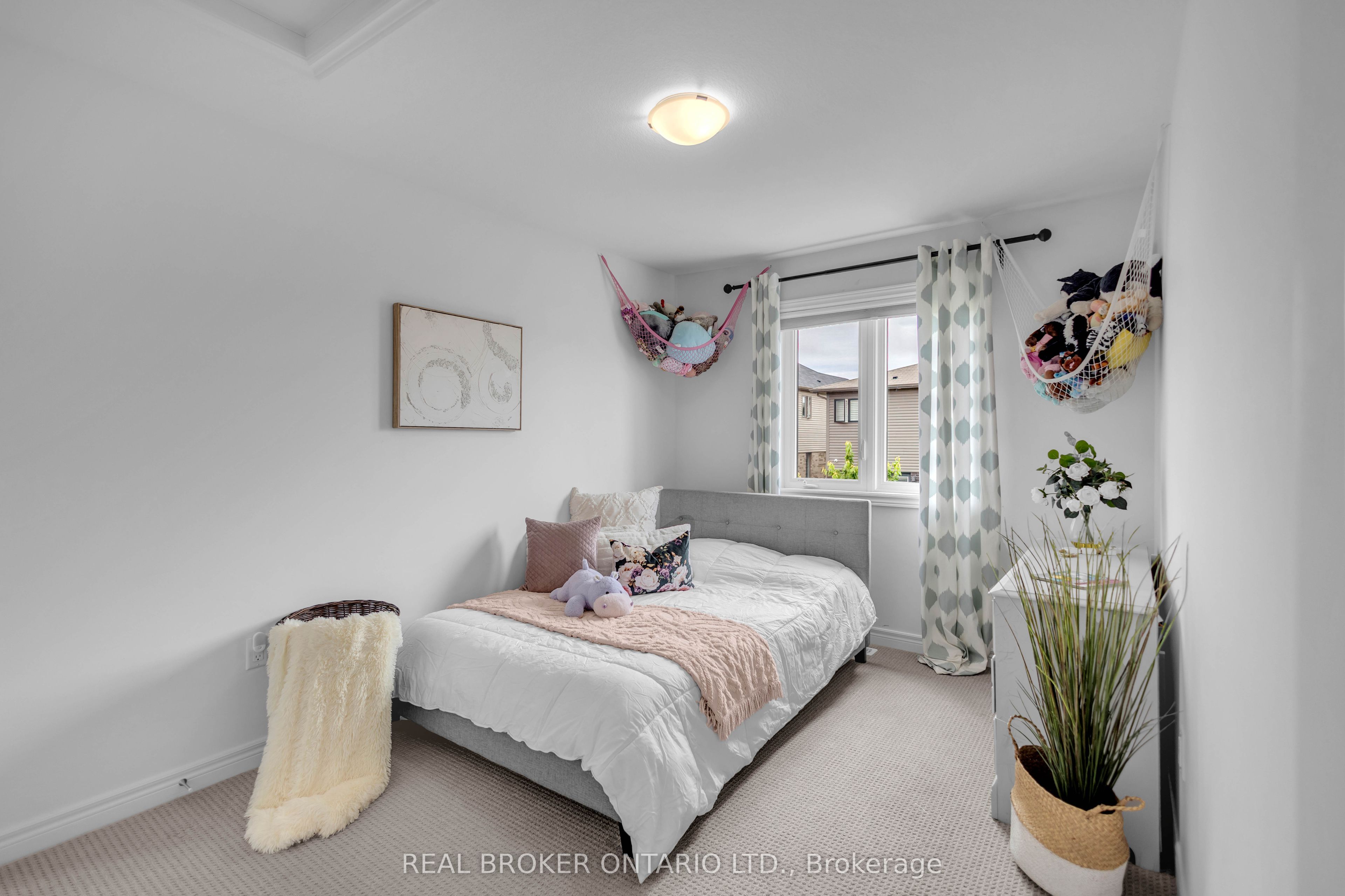 26 Baker Lane Property Photo 23