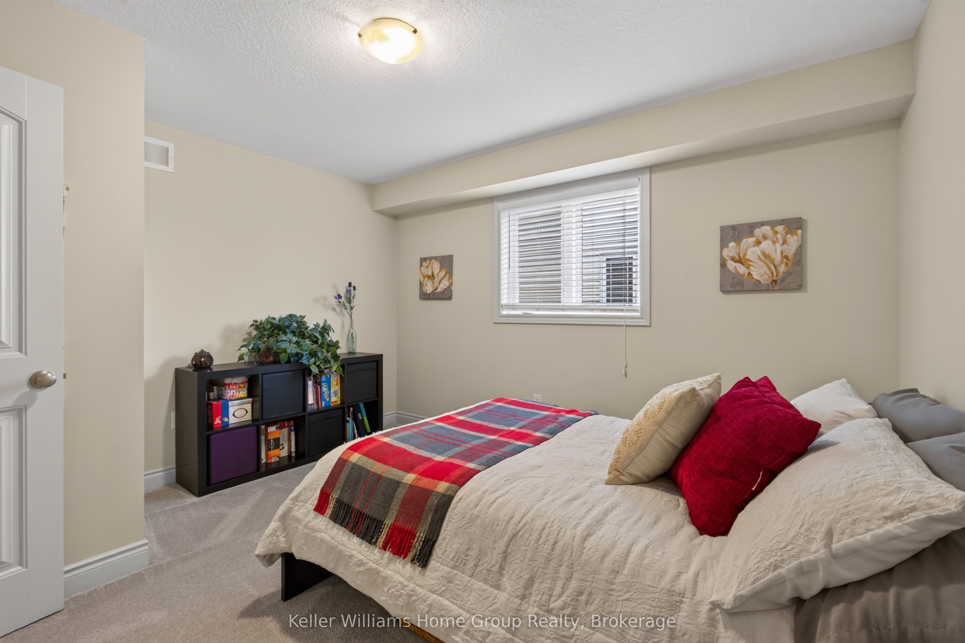 306 Colonial Drive Property Photo 26