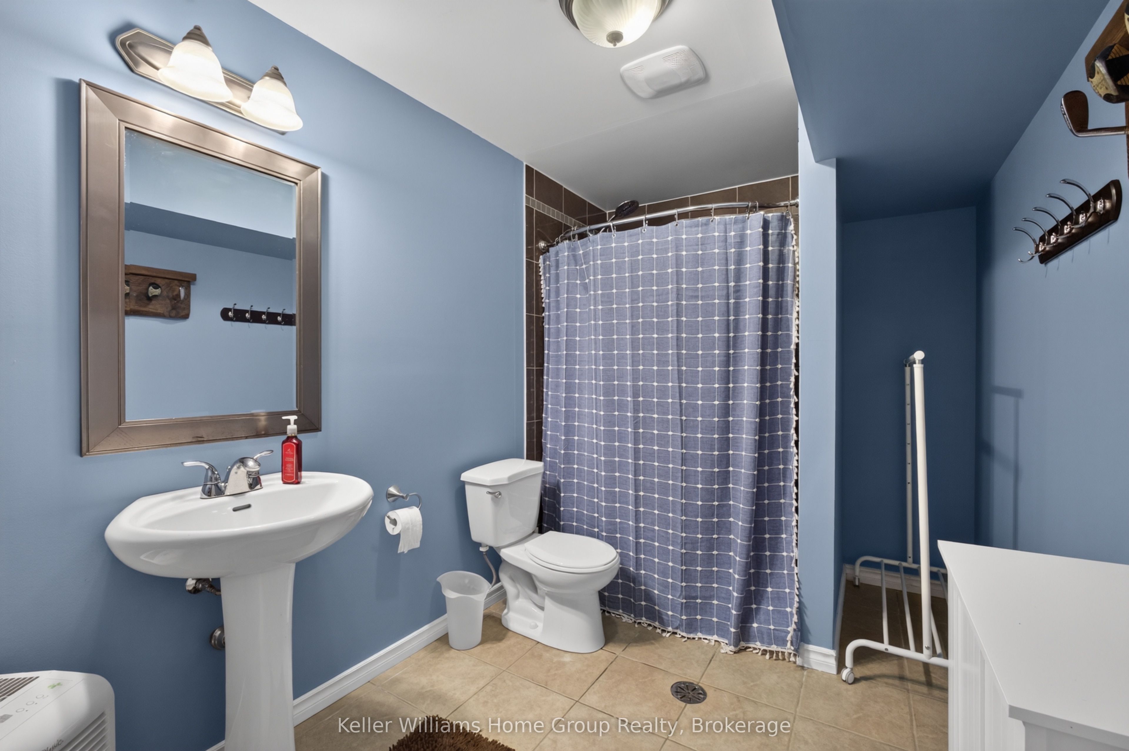306 Colonial Drive Property Photo 39