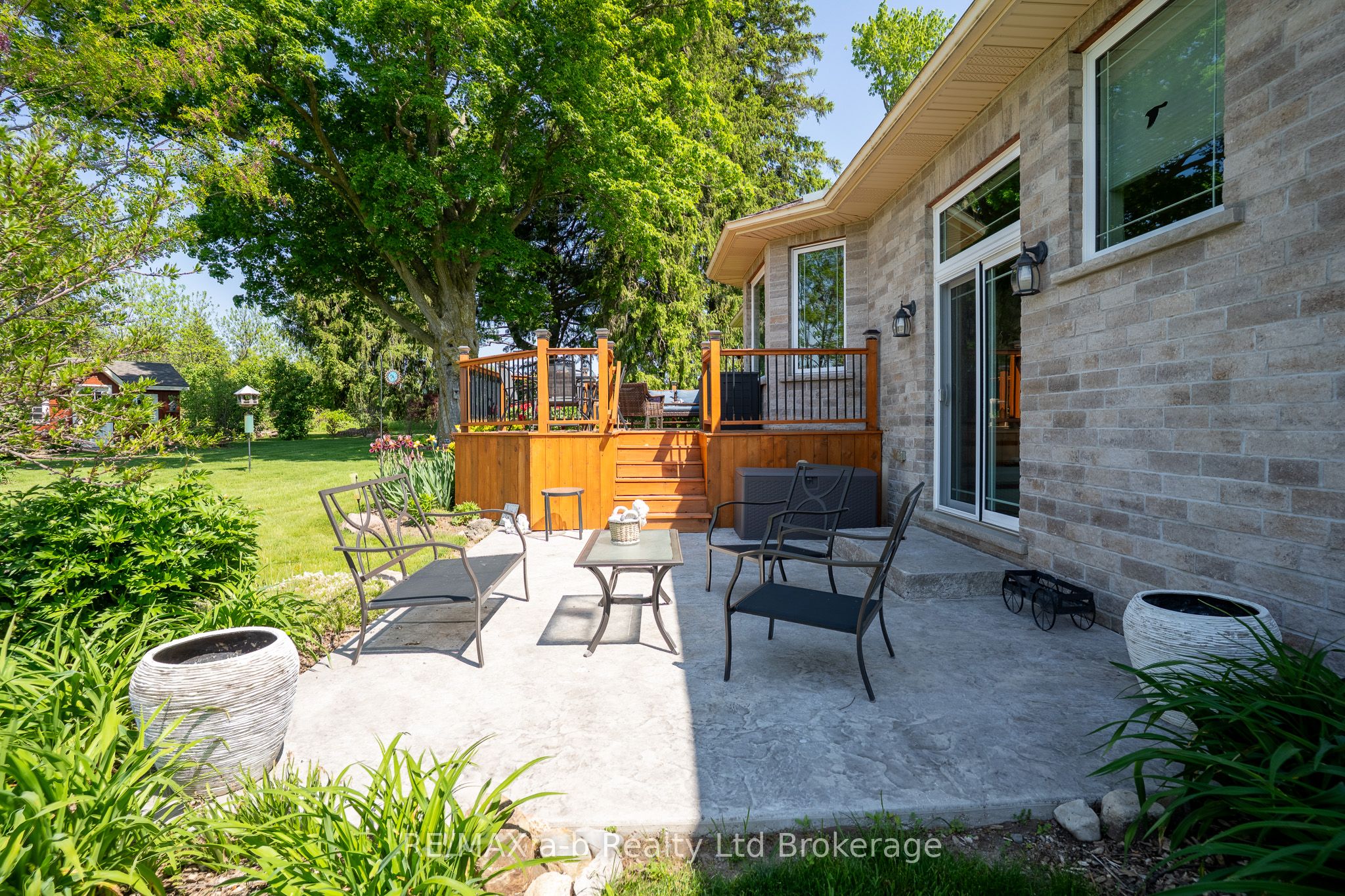 261 Middle Townline Road Property Photo 11