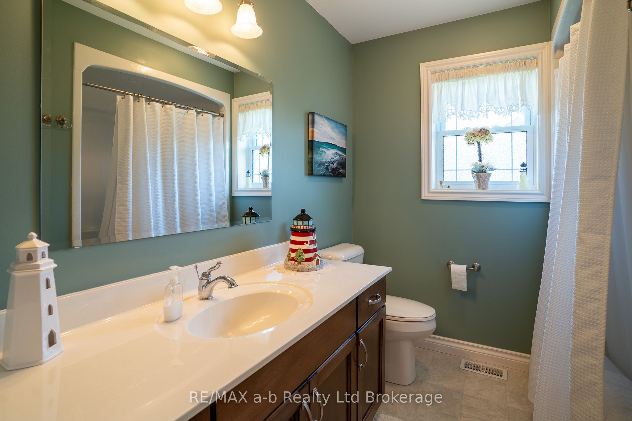 261 Middle Townline Road Property Photo 29