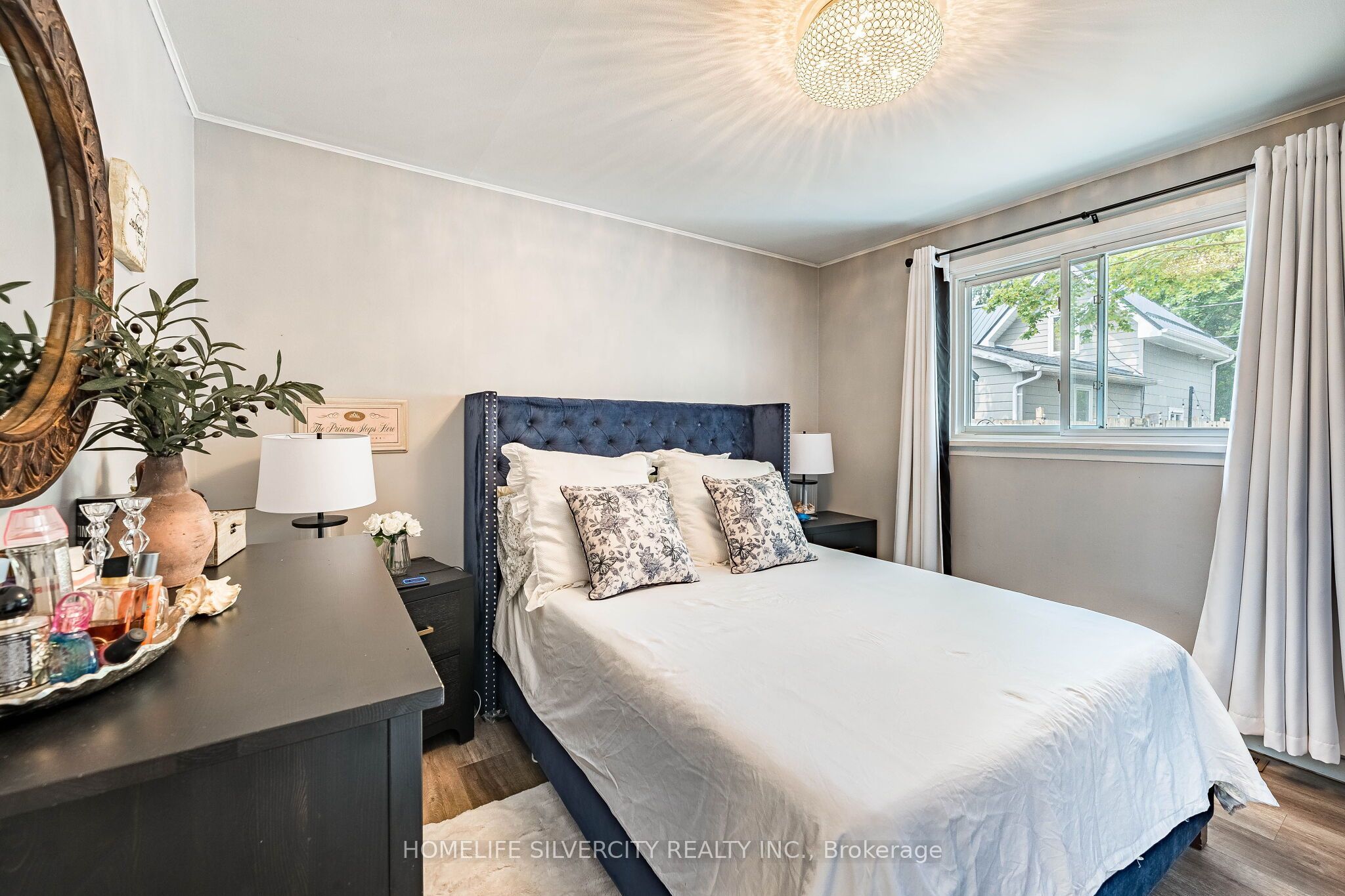 404 Andrew Street Property Photo 18