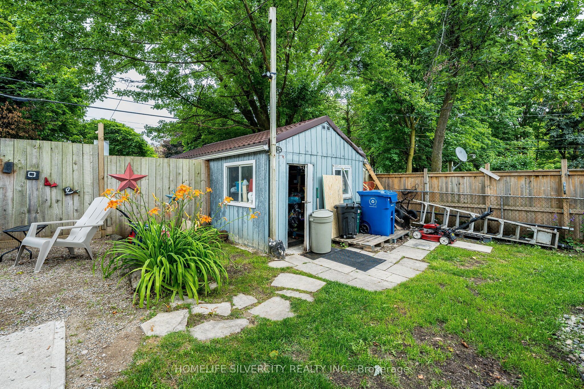 404 Andrew Street Property Photo 47