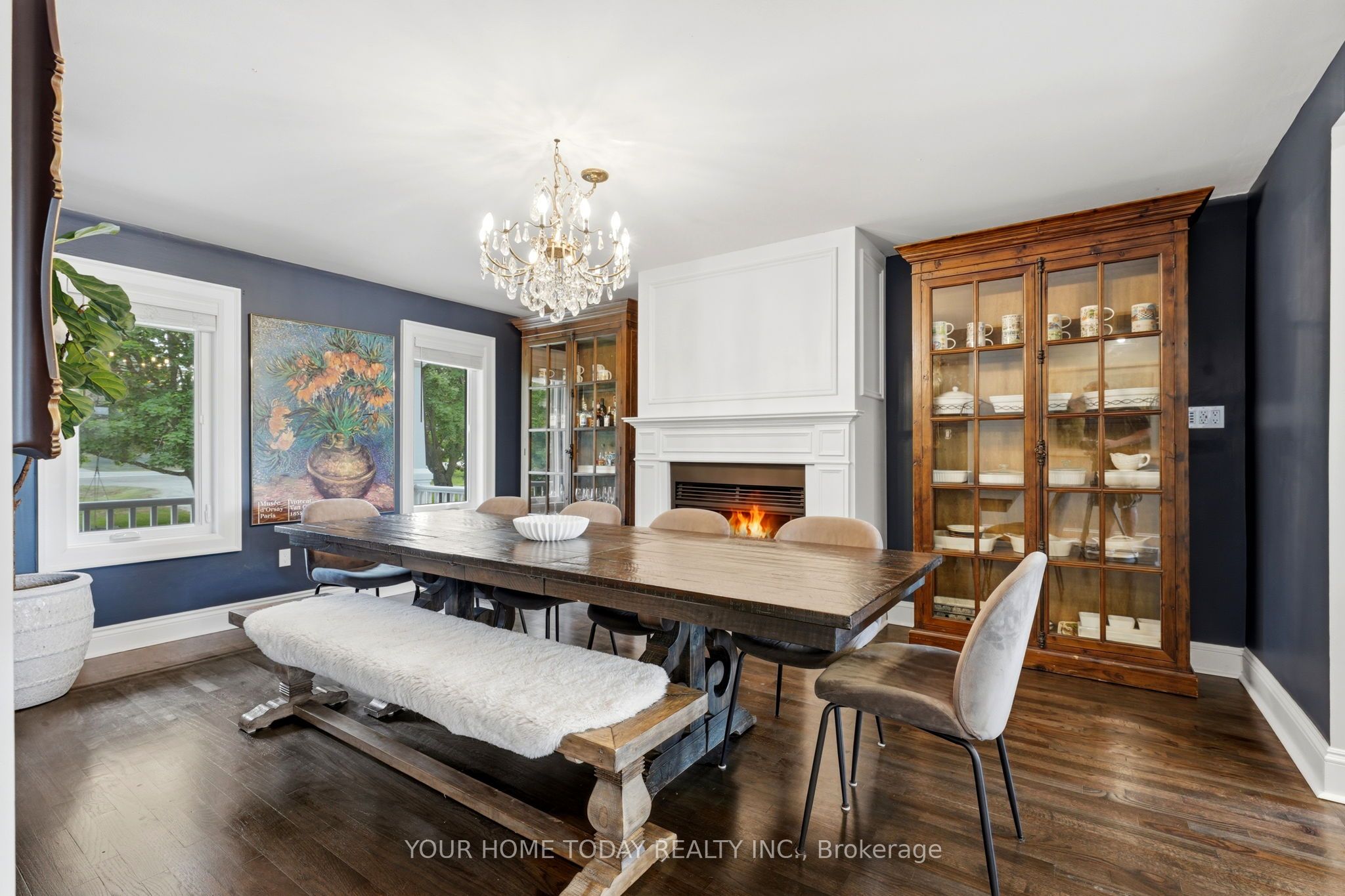 4925 Trafalgar Road Property Photo 18