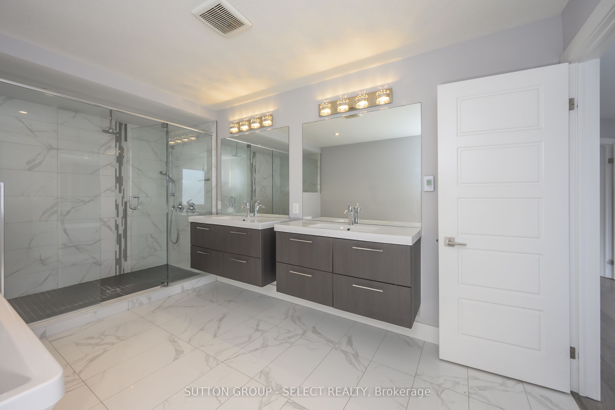 1062 Melsetter Way Property Photo 33