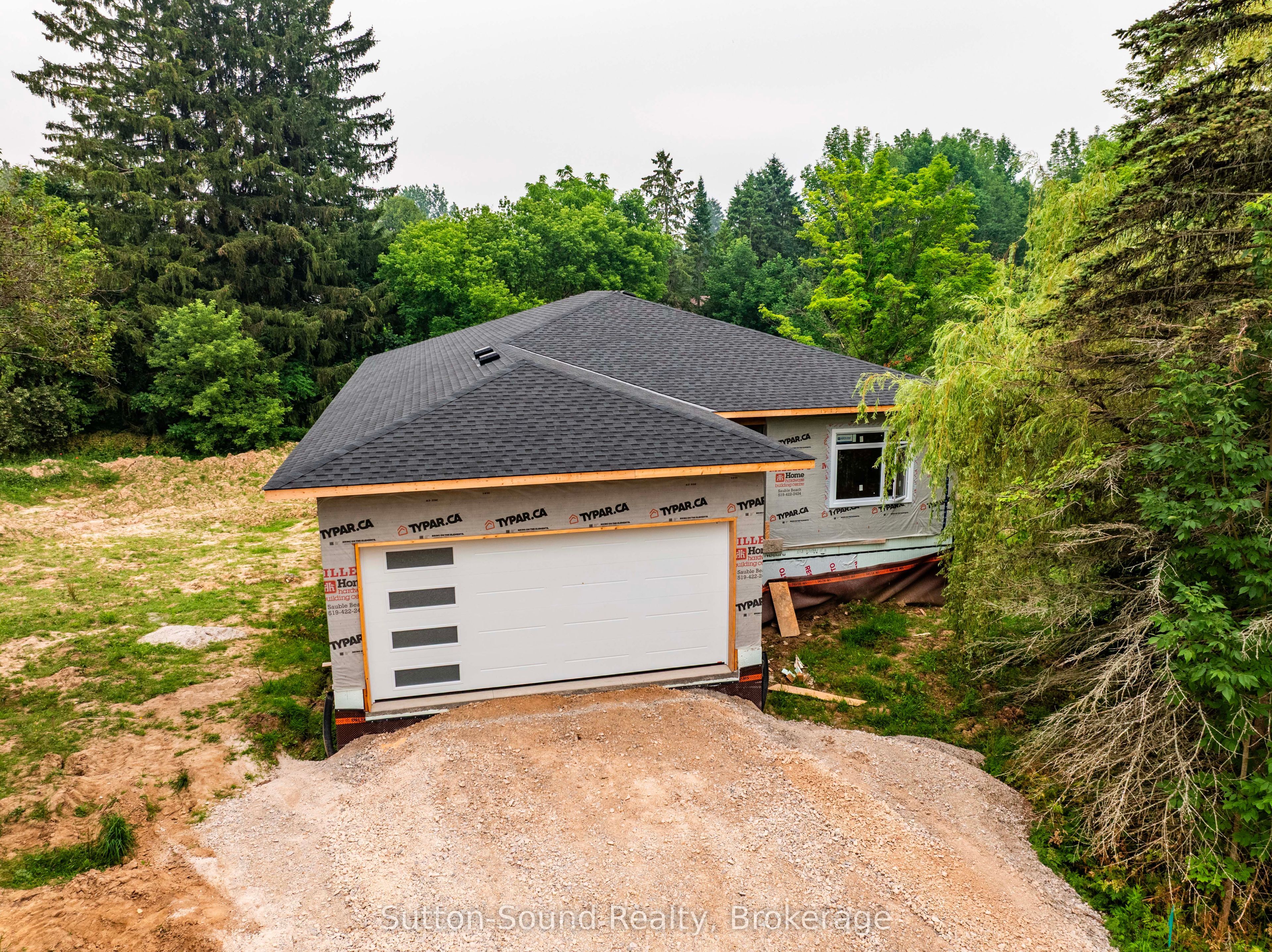 791 23rd Street W Property Photo 14
