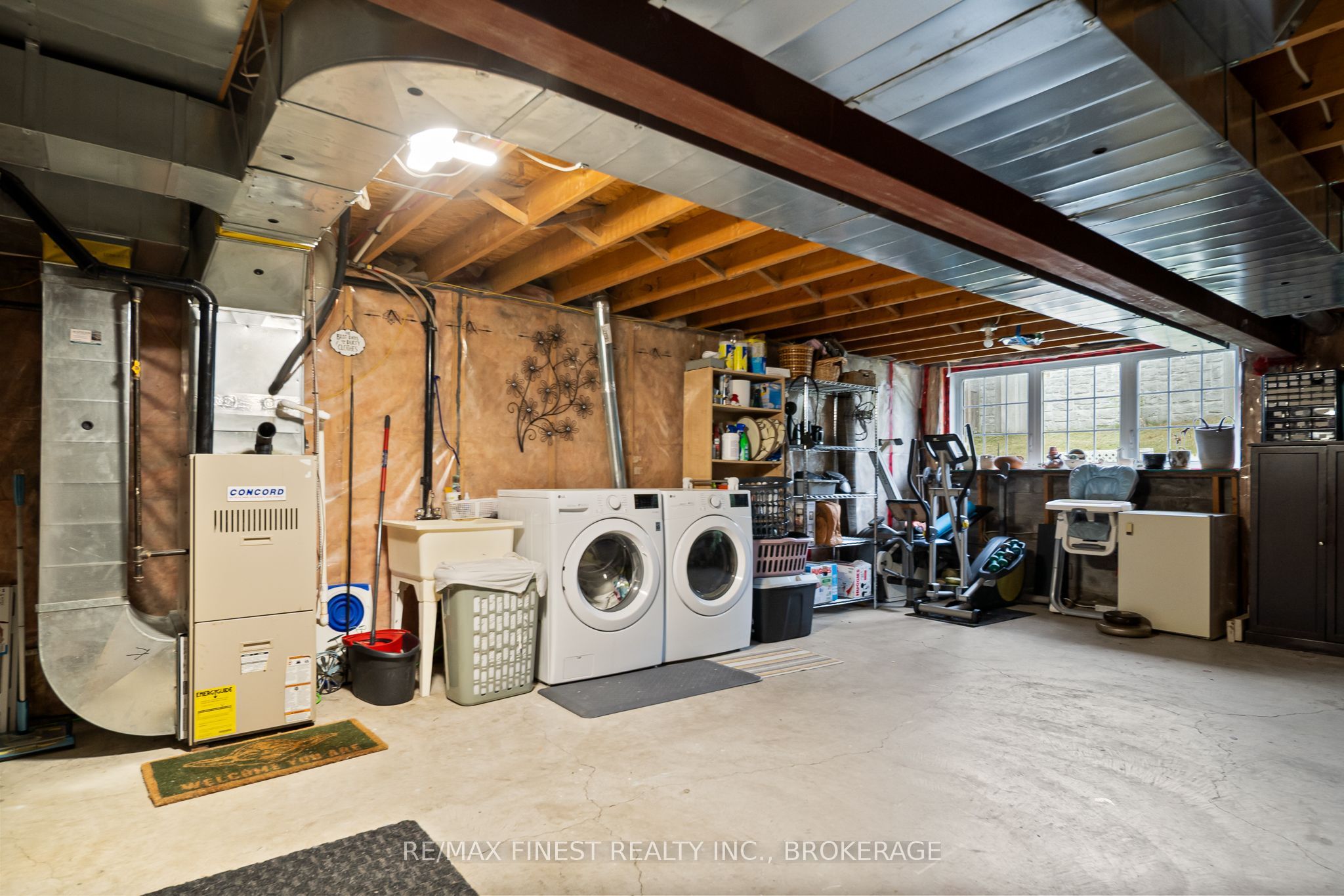 134 Briceland Street Property Photo 32