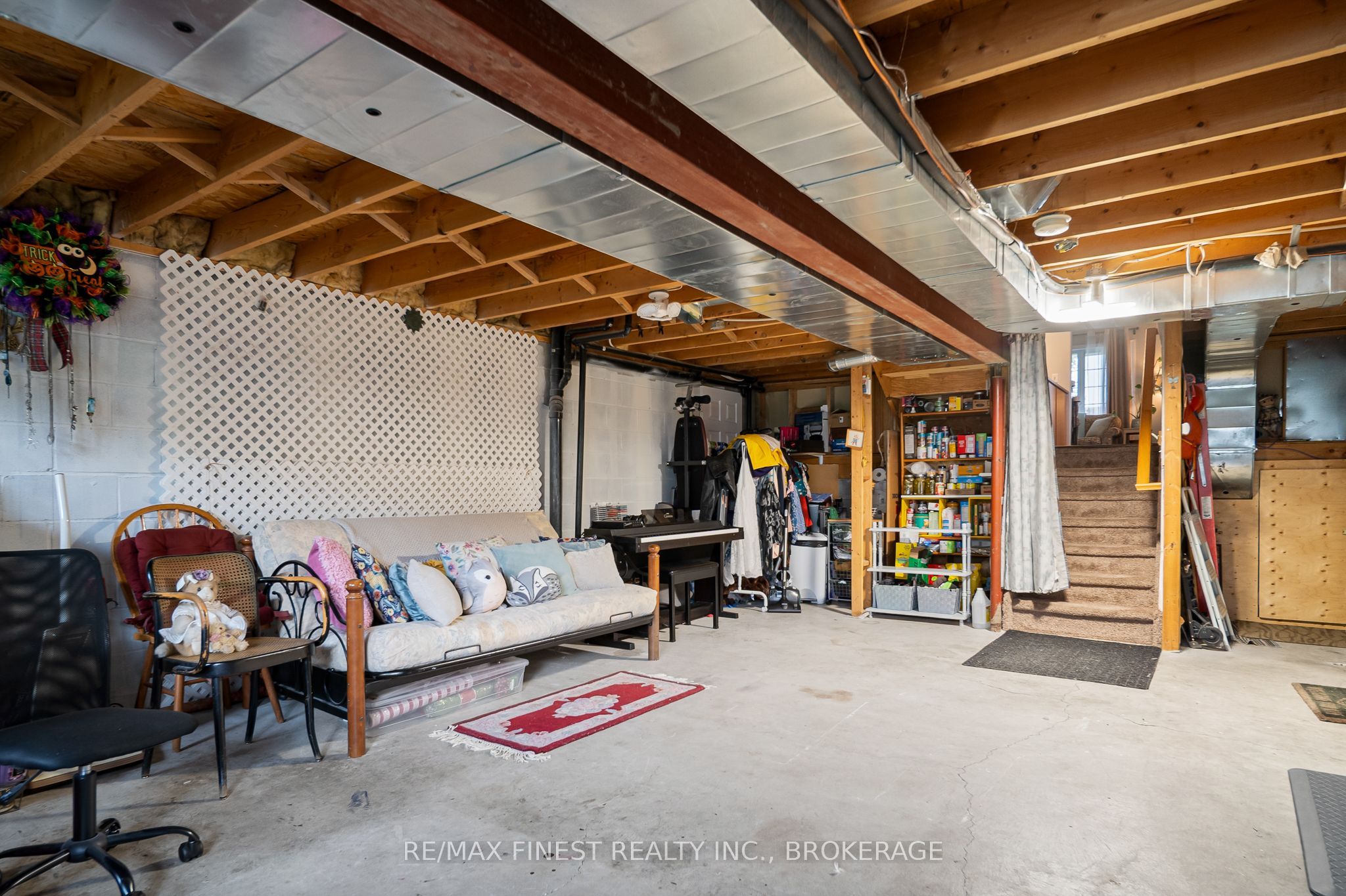 134 Briceland Street Property Photo 34