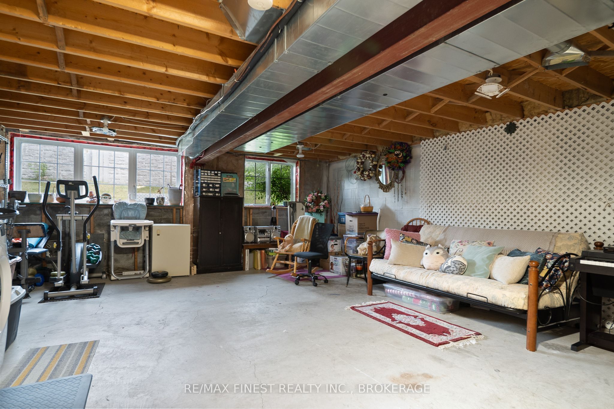 134 Briceland Street Property Photo 35