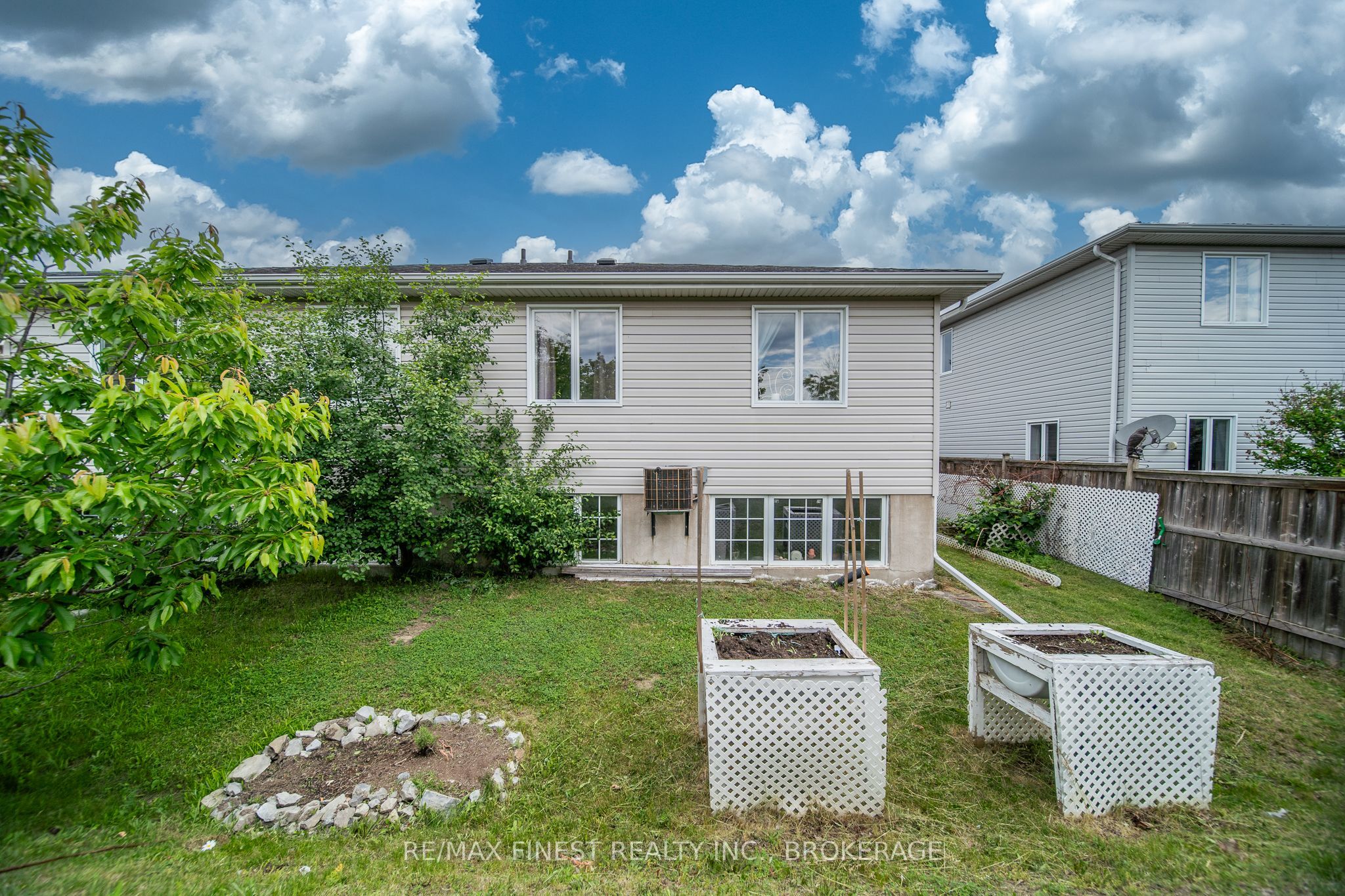 134 Briceland Street Property Photo 36