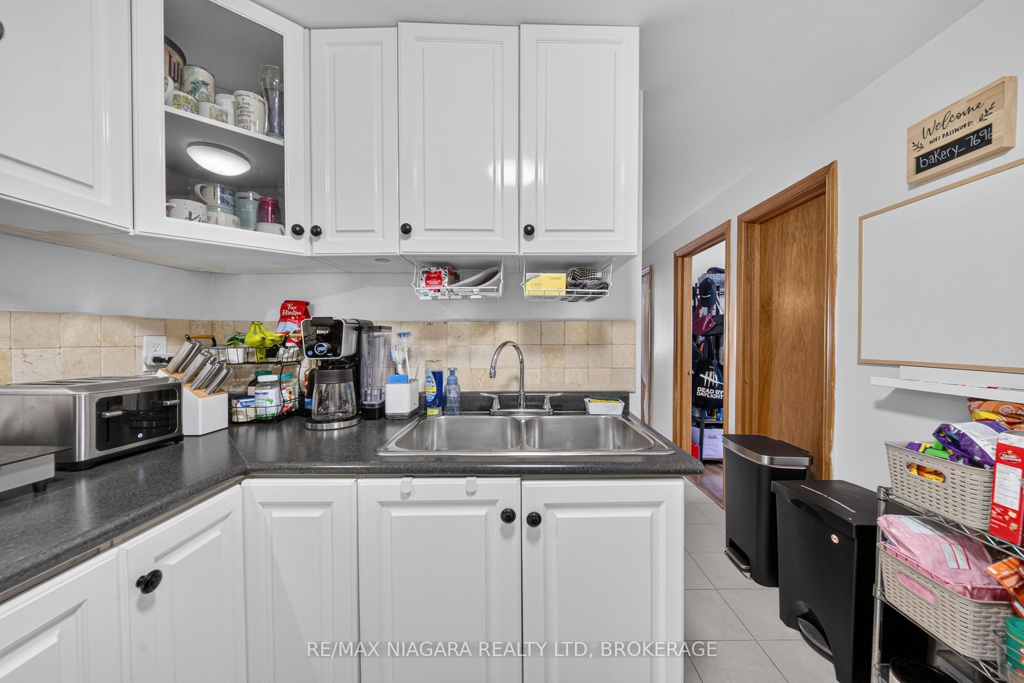 6235 Drummond Road Property Photo 34