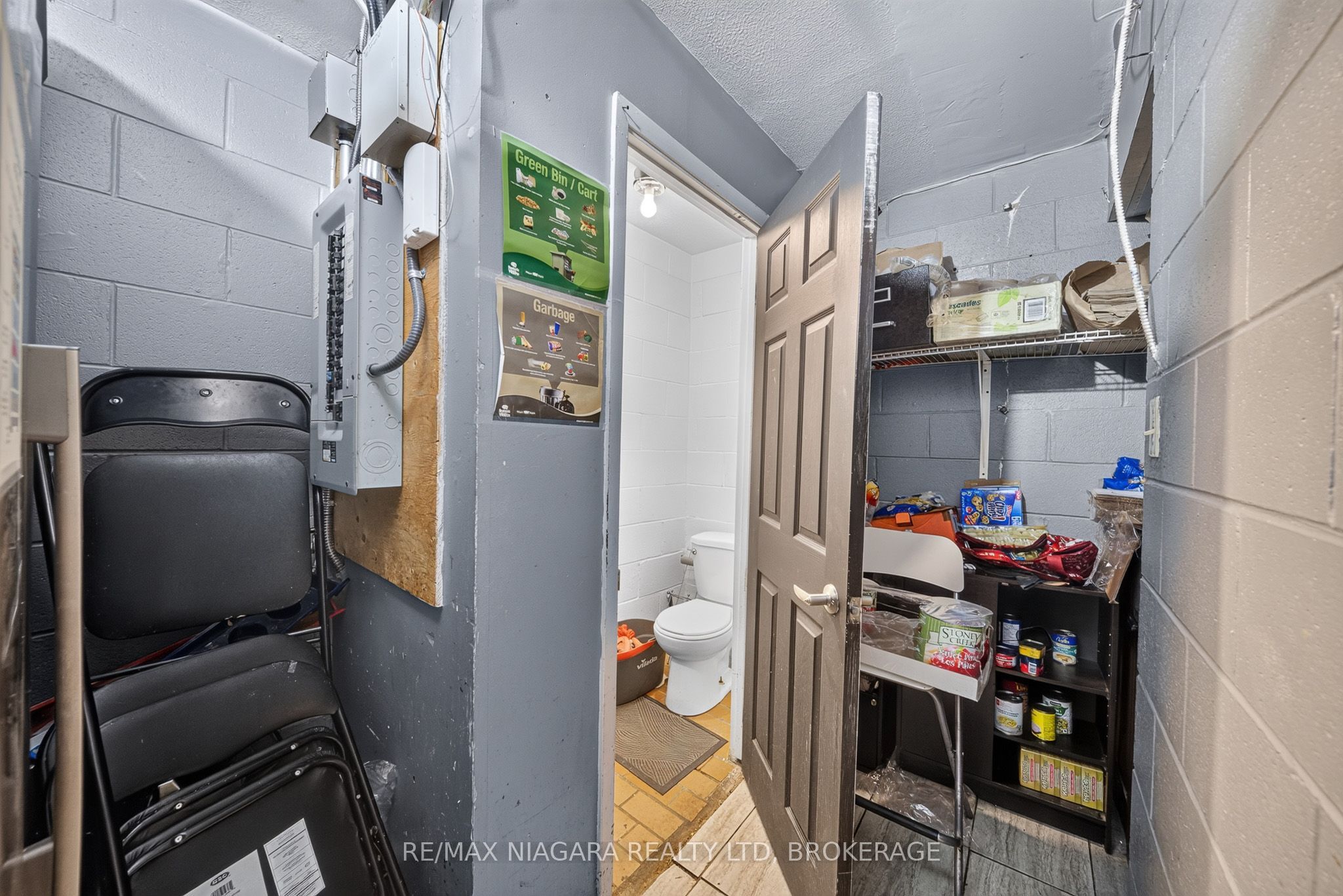 6235 Drummond Road Property Photo 45