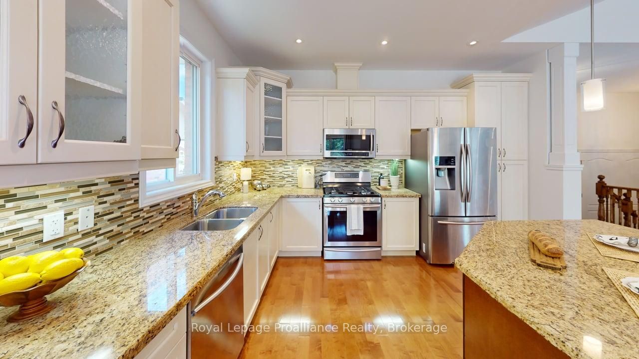46 White Hart Lane Property Photo 9