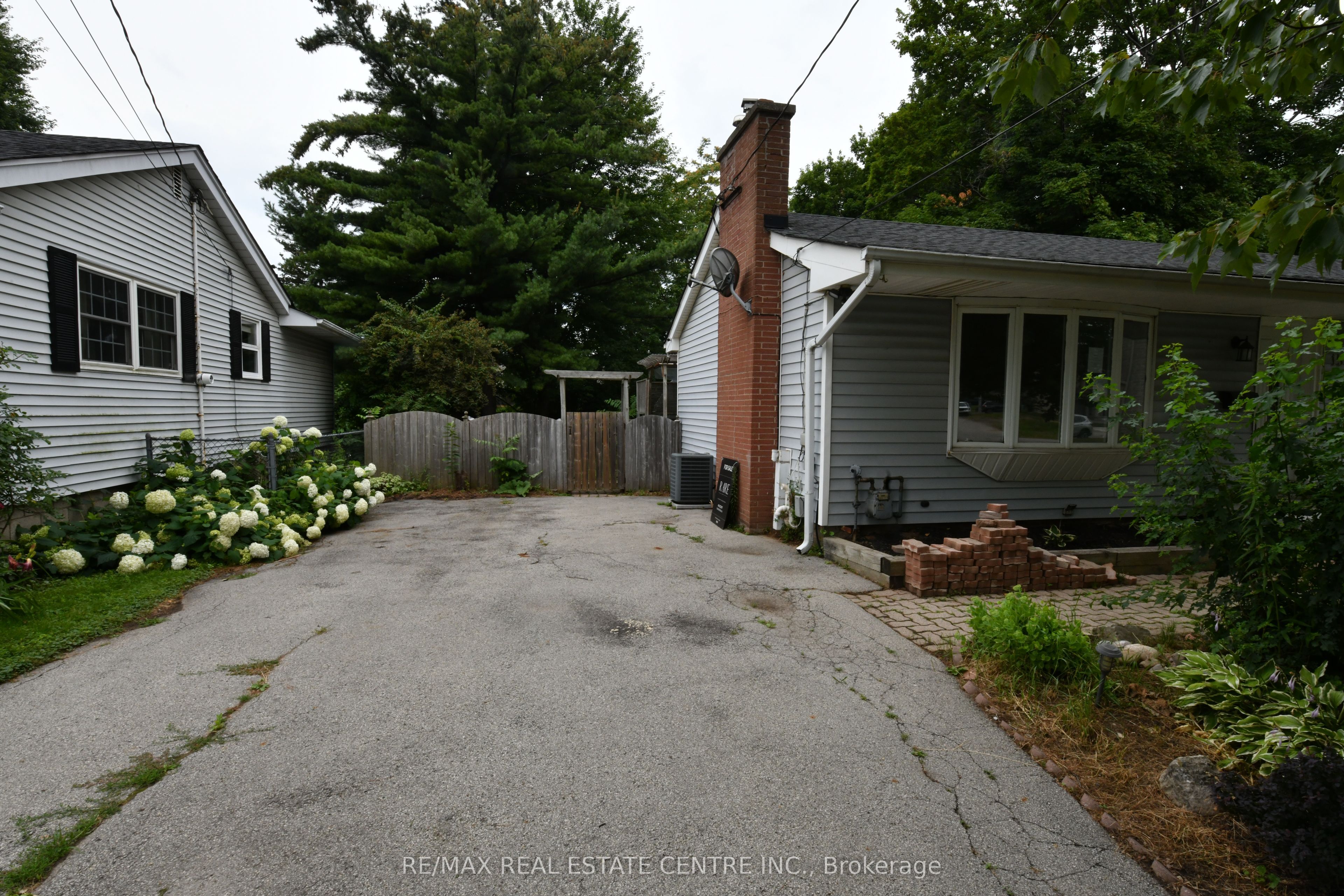 15 Miller Drive Property Photo 3