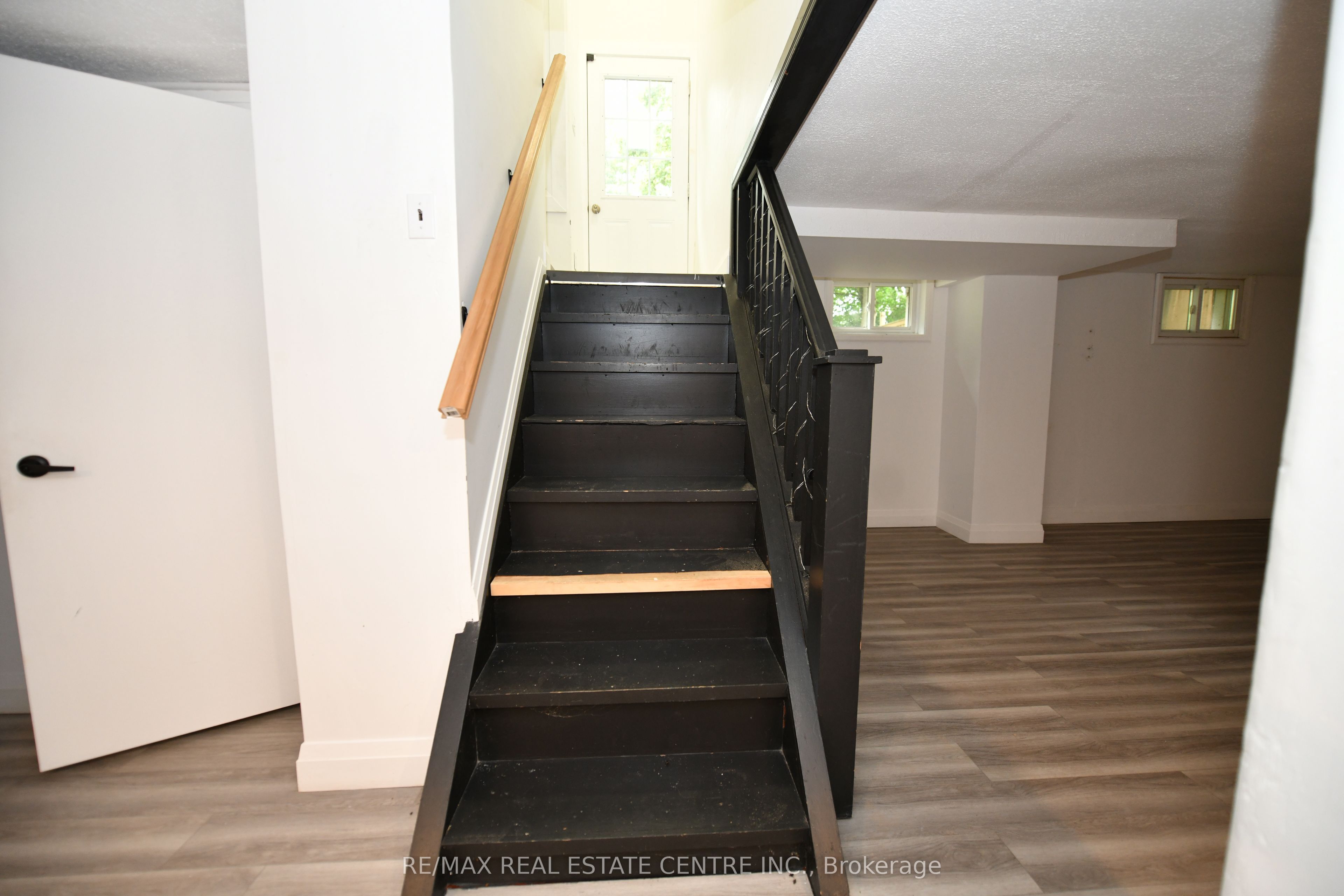 15 Miller Drive Property Photo 7
