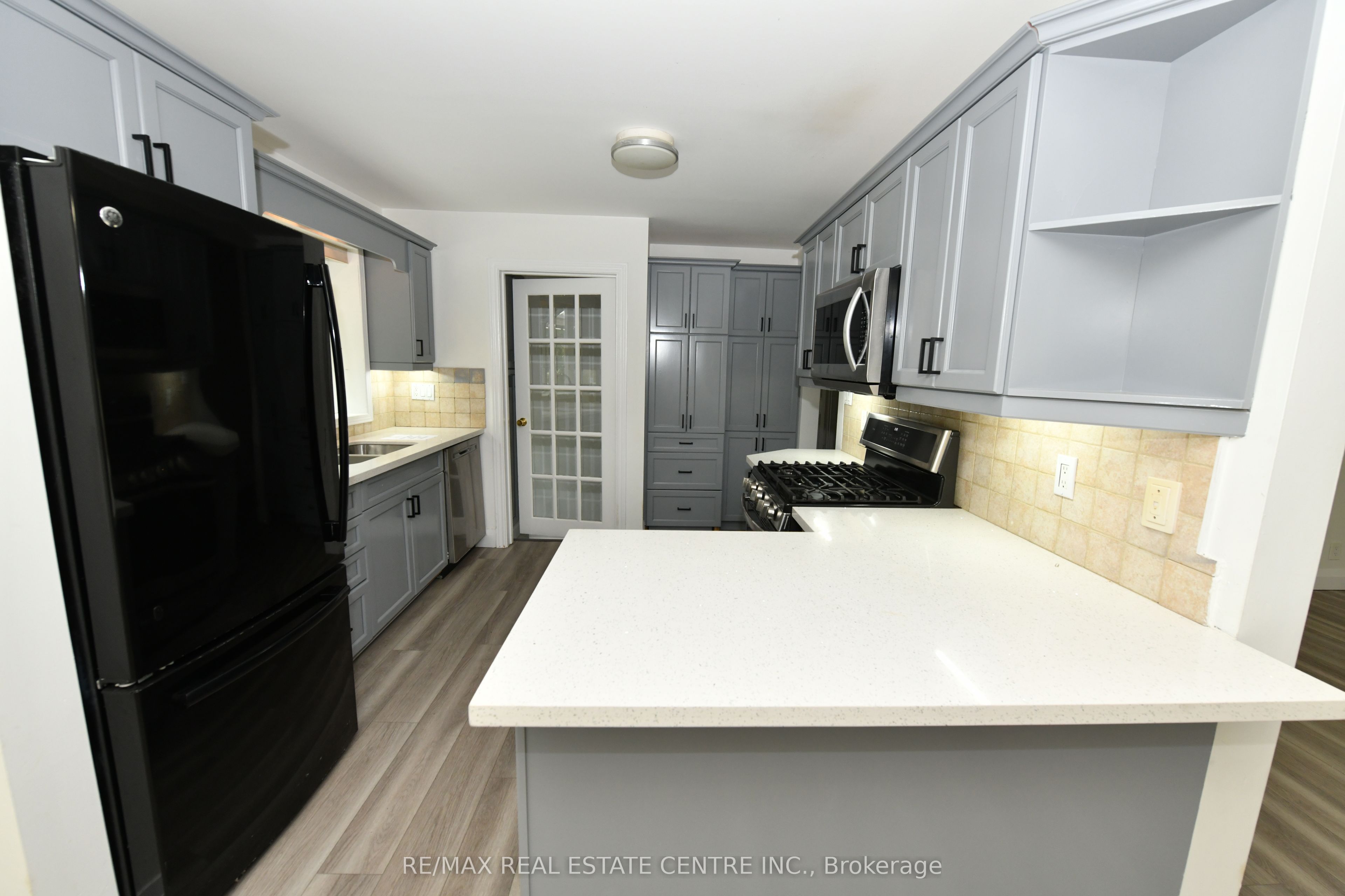 15 Miller Drive Property Photo 11