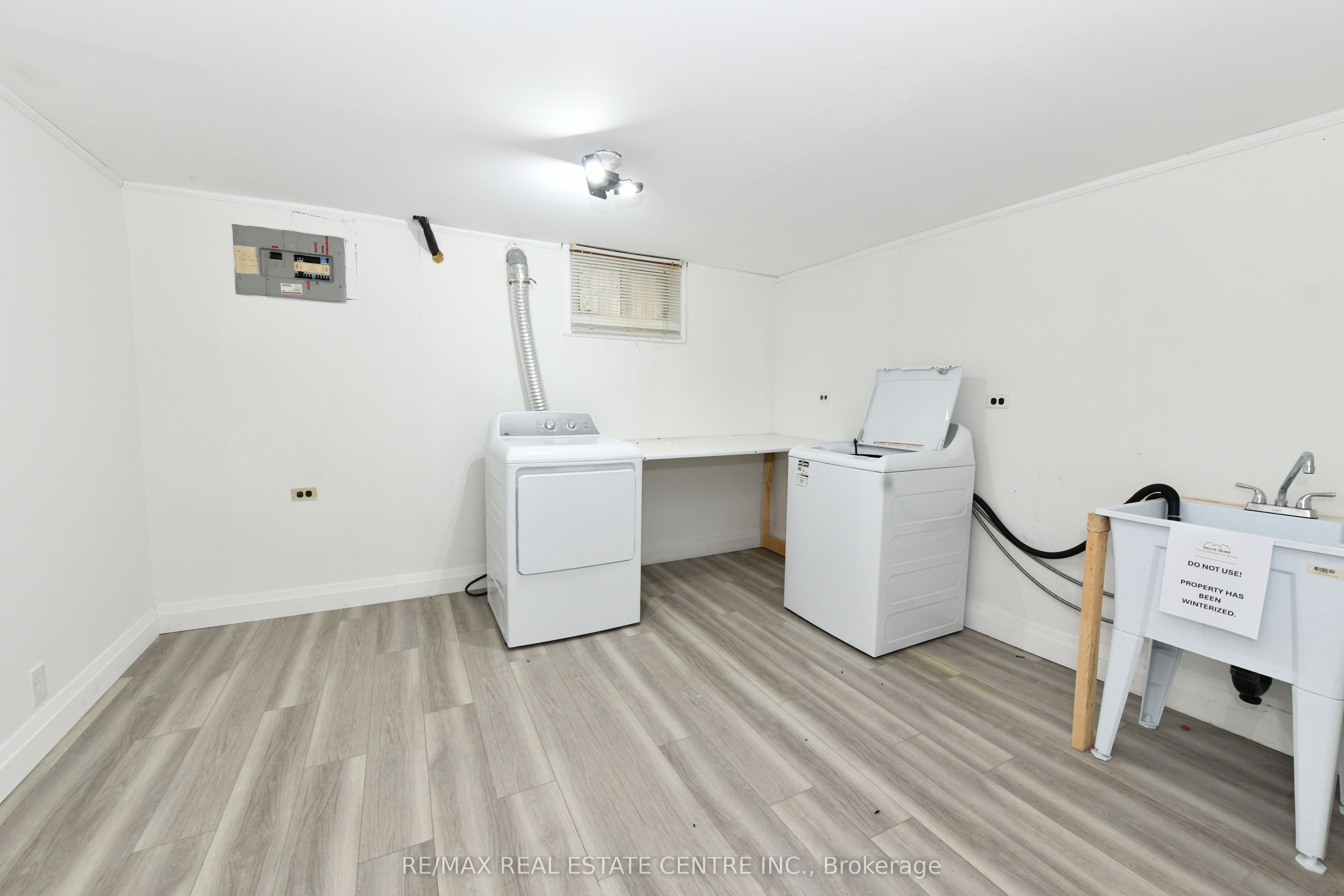 15 Miller Drive Property Photo 12