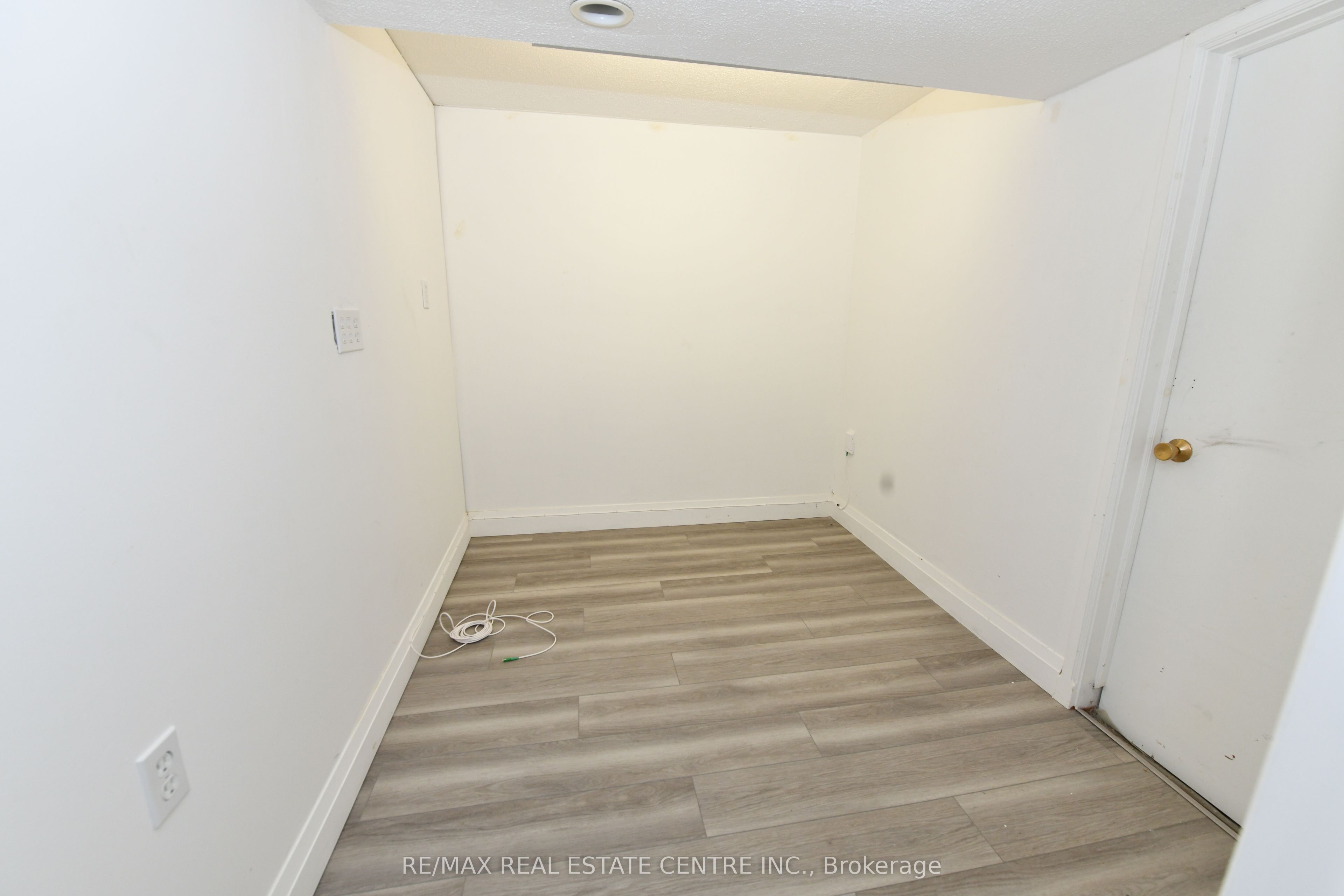 15 Miller Drive Property Photo 14