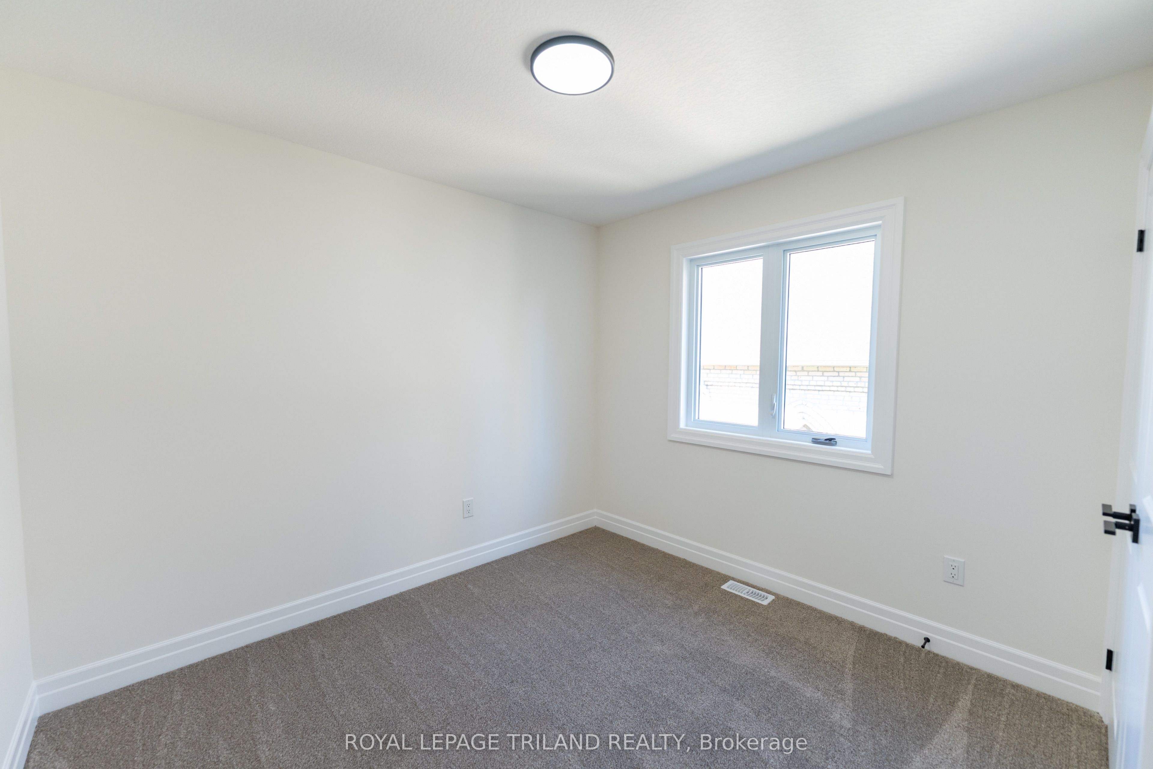 3141 River Street Property Photo 17